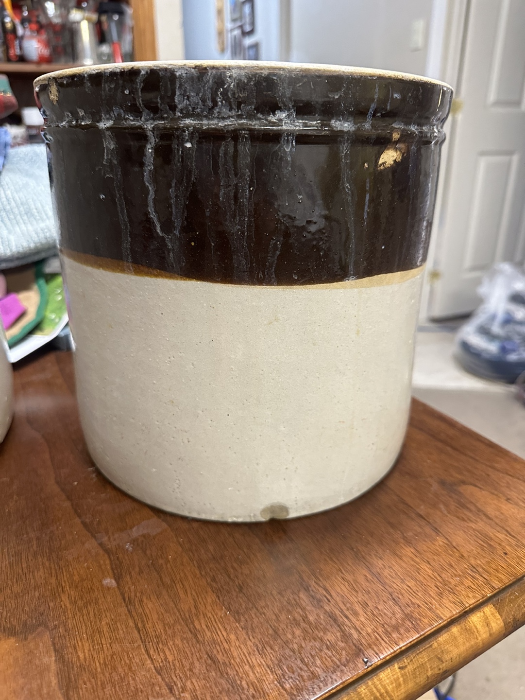 Vintage Crock Pot - photo 2