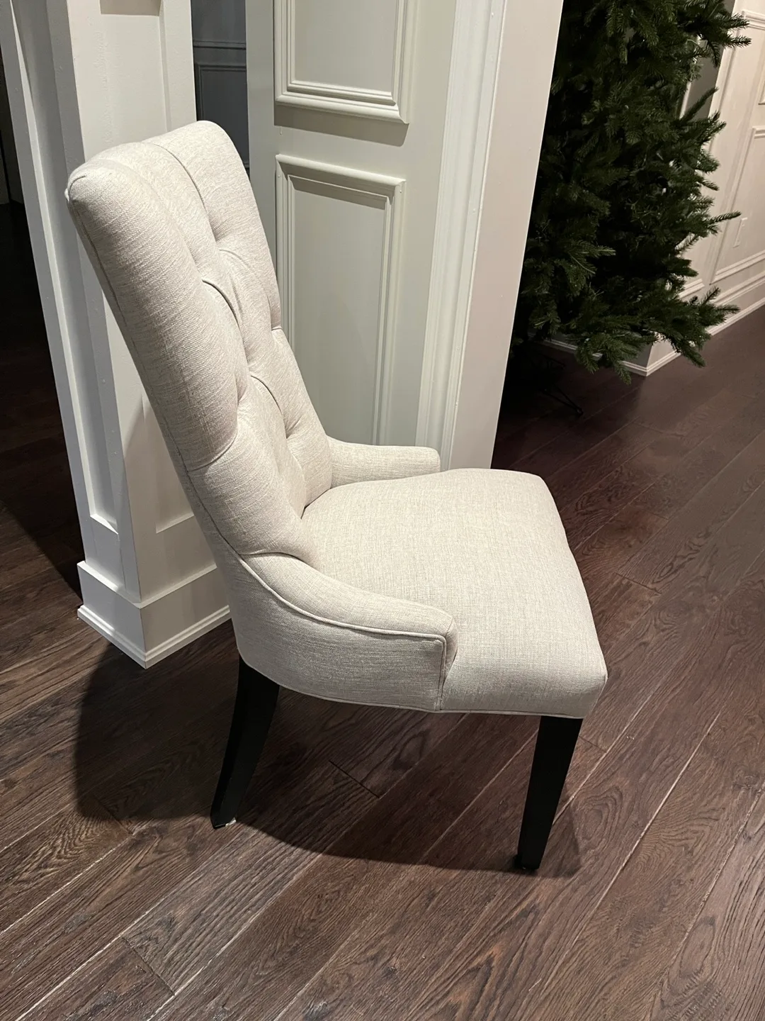 9ft Farmhouse Dining Table with 10 Chairs image indicator(5)