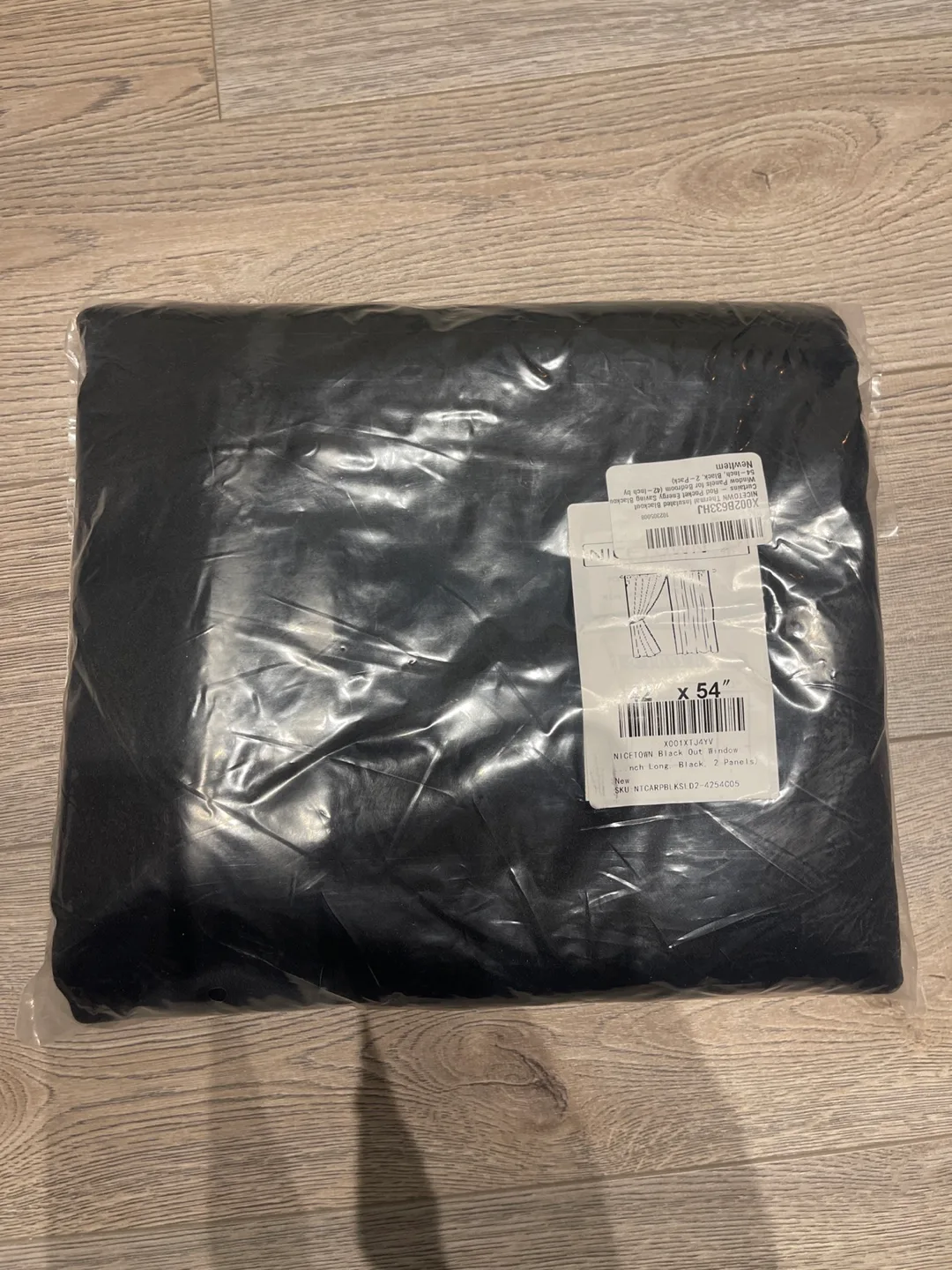 Brand new Nicetown Black Long Blackout Window Curtains thumbnail