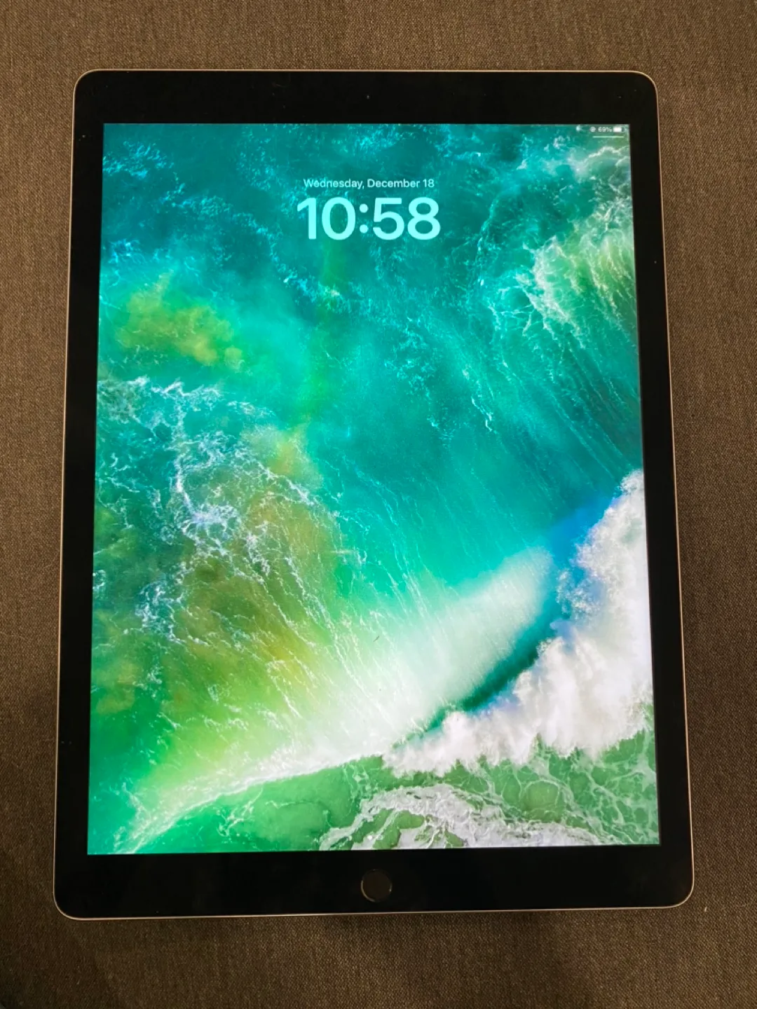 Apple IPad Pro 12.9inch - first generation image indicator(2)