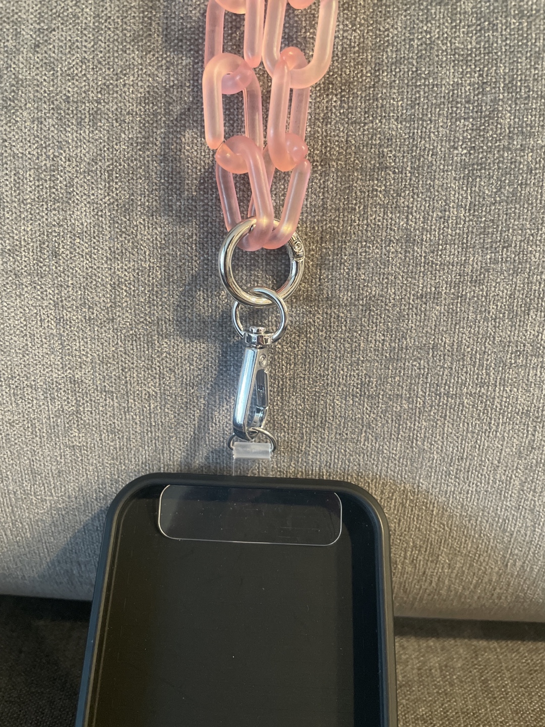 Pink Phone Strap #freecycle - photo 3