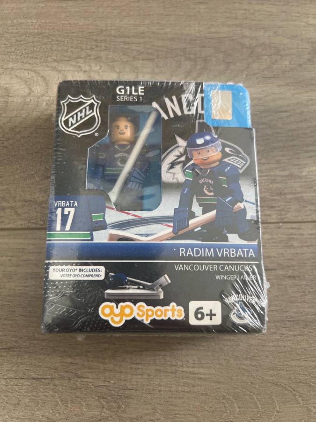 OYO Sports NHL Series 1 Radim Vrbata Figure