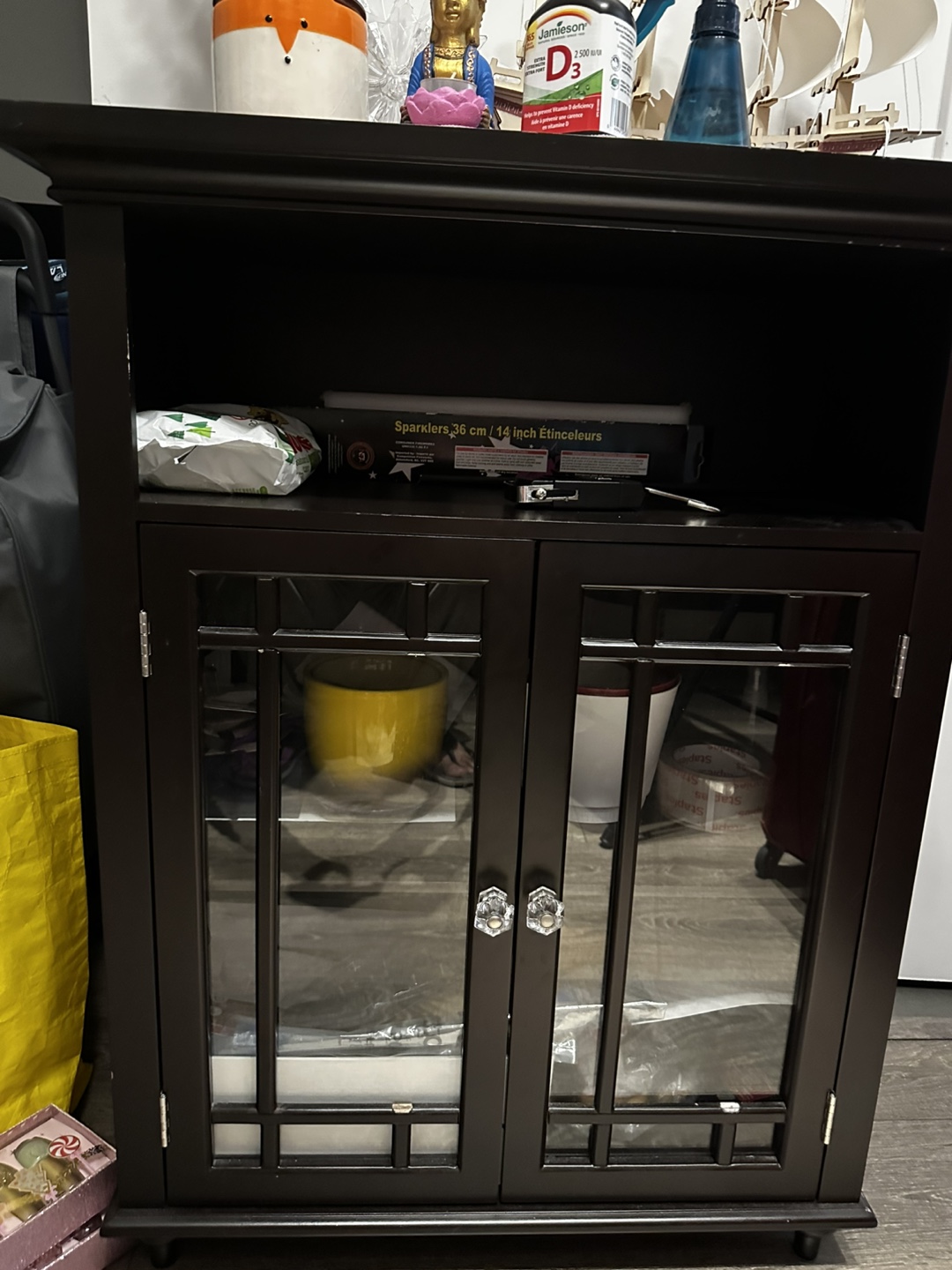 Small Cabinet with Glass Doors - photo 2
