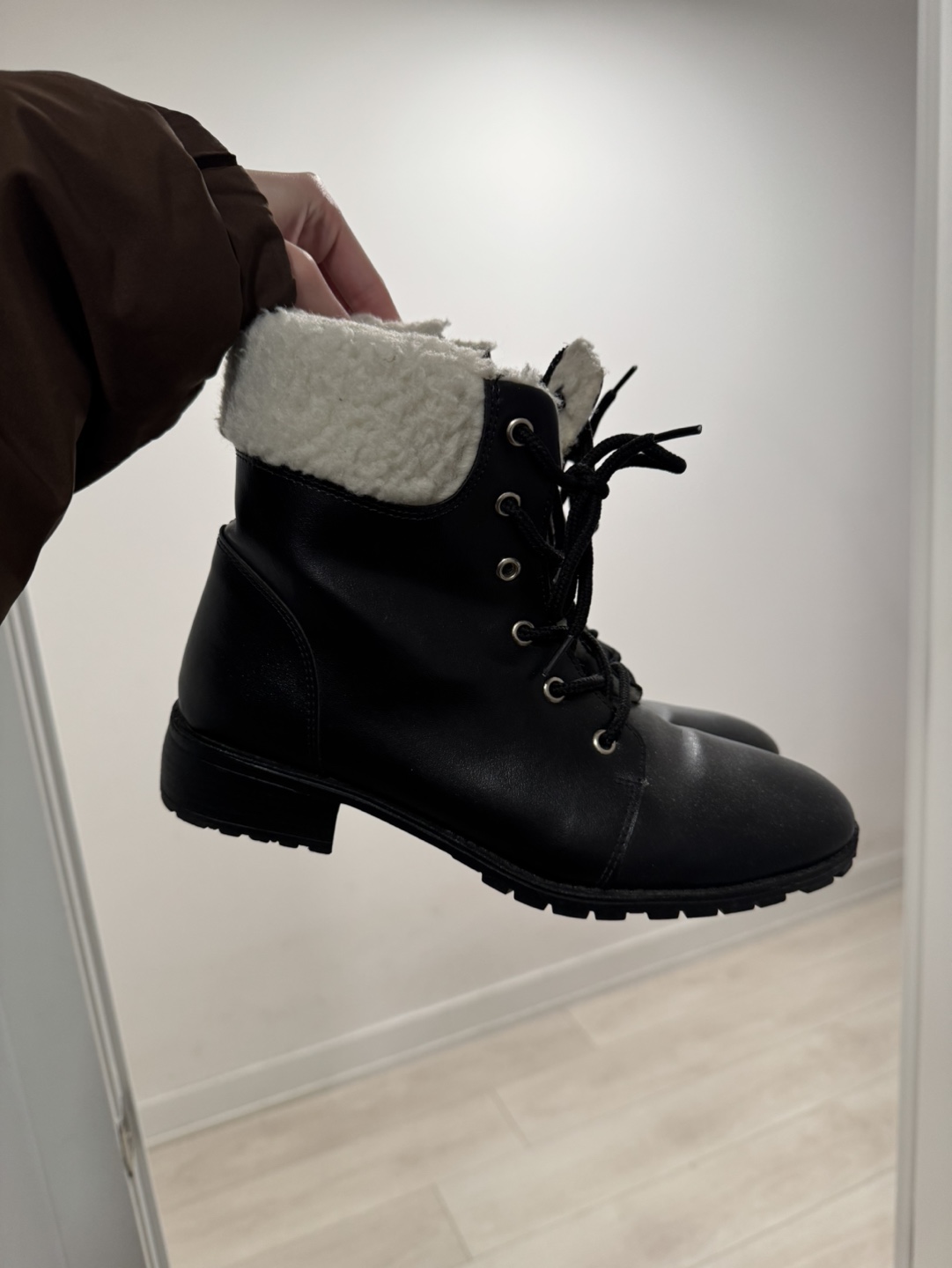 Black Faux Leather Boots with Fur Lining - photo 2