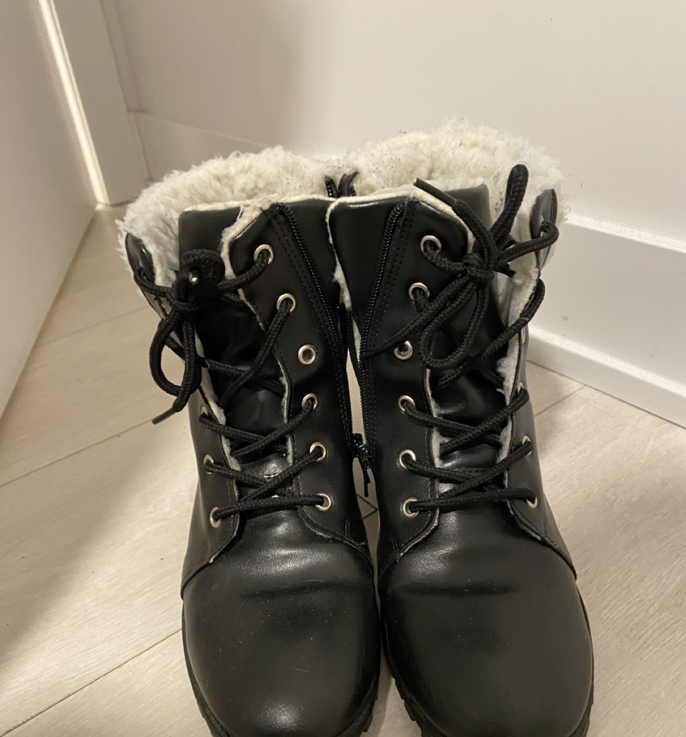 Black Faux Leather Boots with Fur Lining