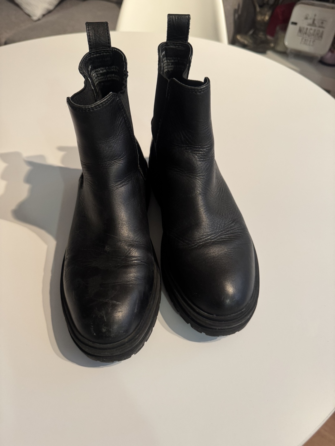 Black Leather Chelsea Boots - photo 2