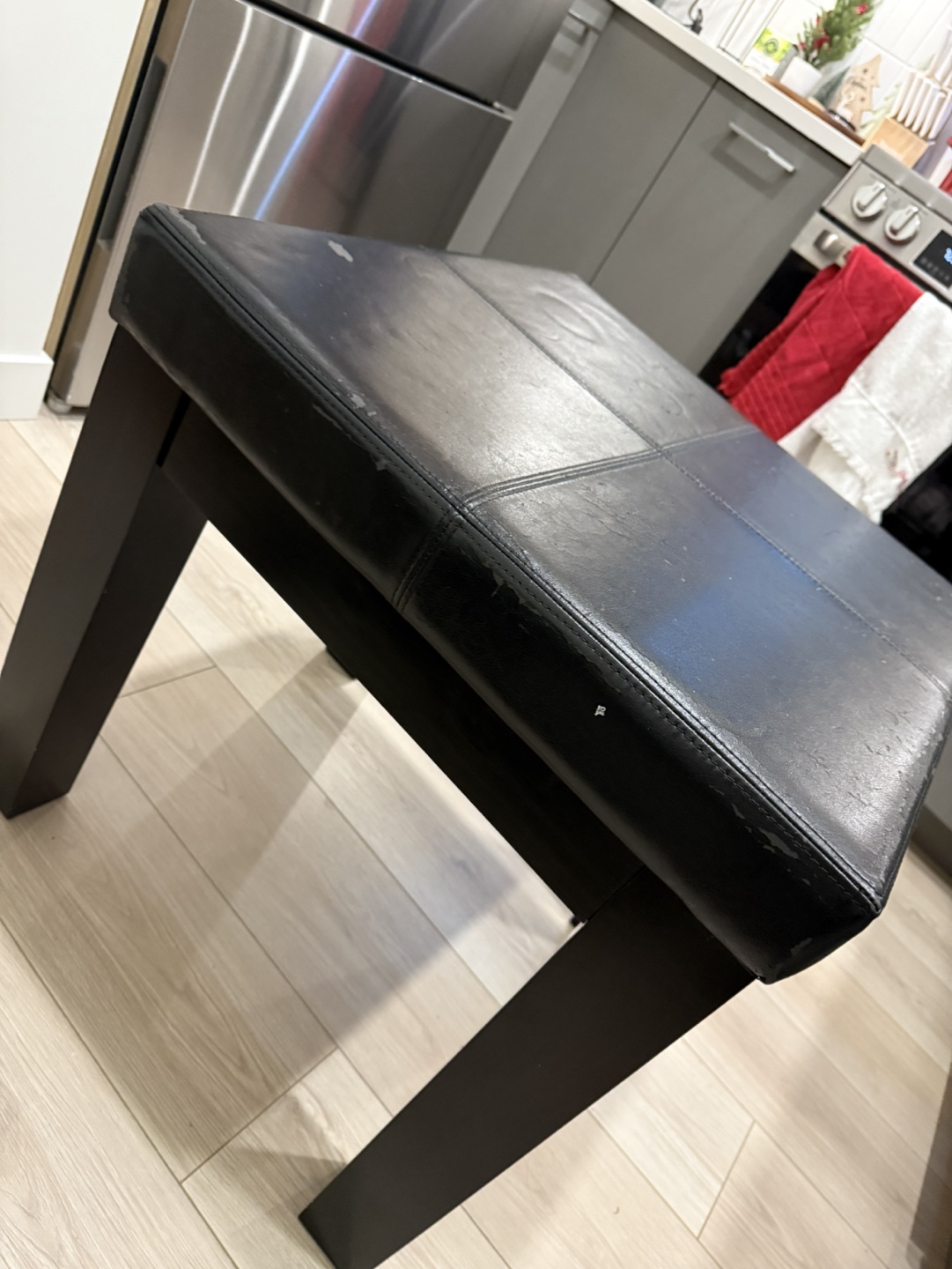 Black Leather coffee table #freecycle - photo 2