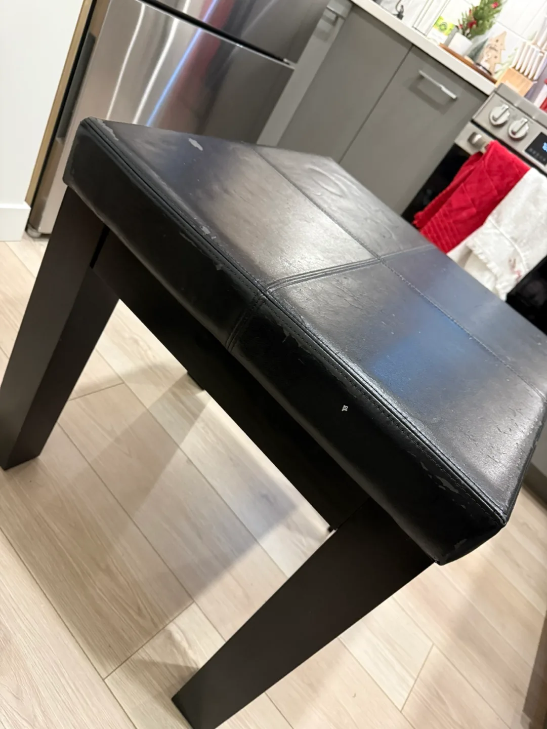 Black Leather coffee table #freecycle image indicator(2)