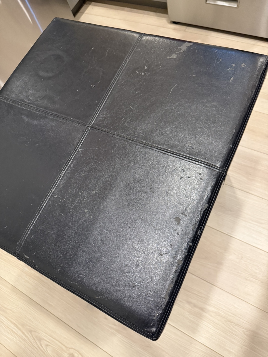 Black Leather coffee table #freecycle - photo 5