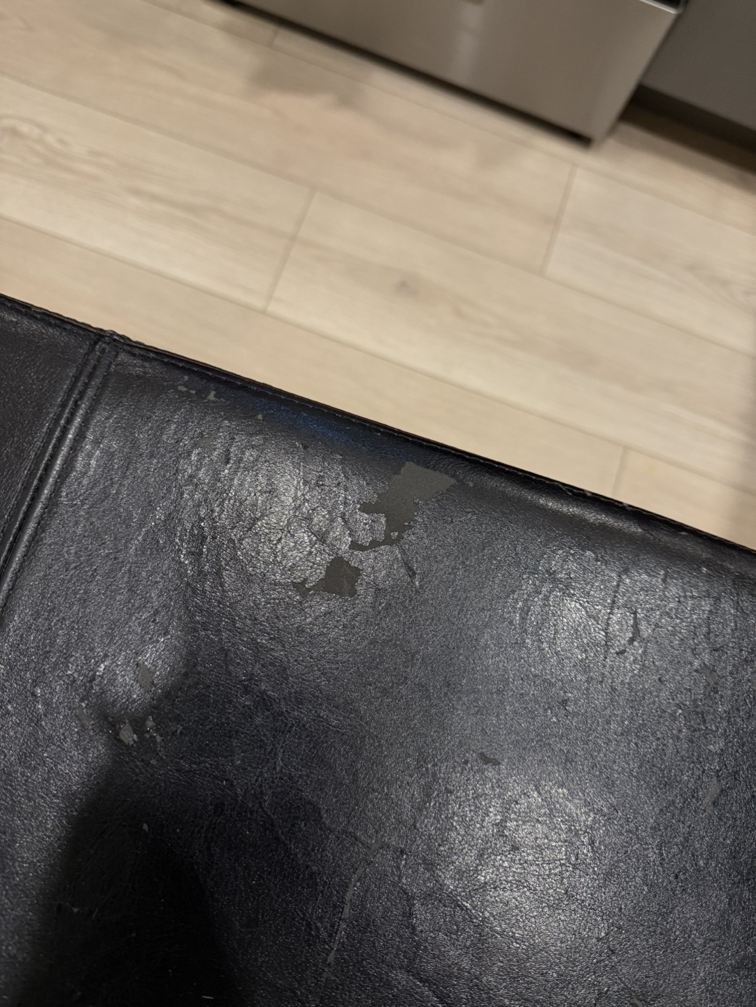 Black Leather coffee table #freecycle - photo 3
