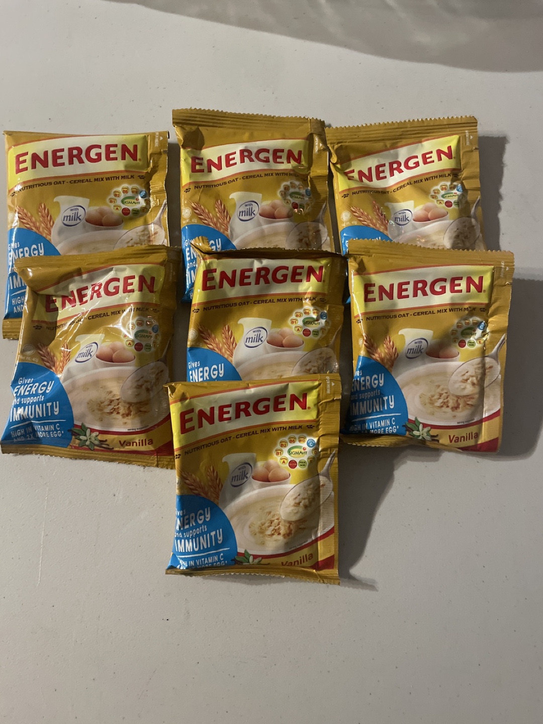 Energen oat cereal mix with milk- vanilla flavour