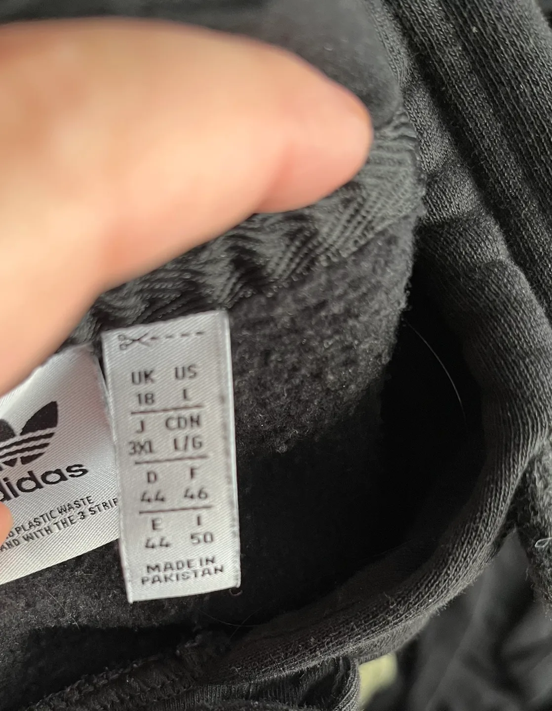 Adidas Black Hoodie Size Large image indicator(3)