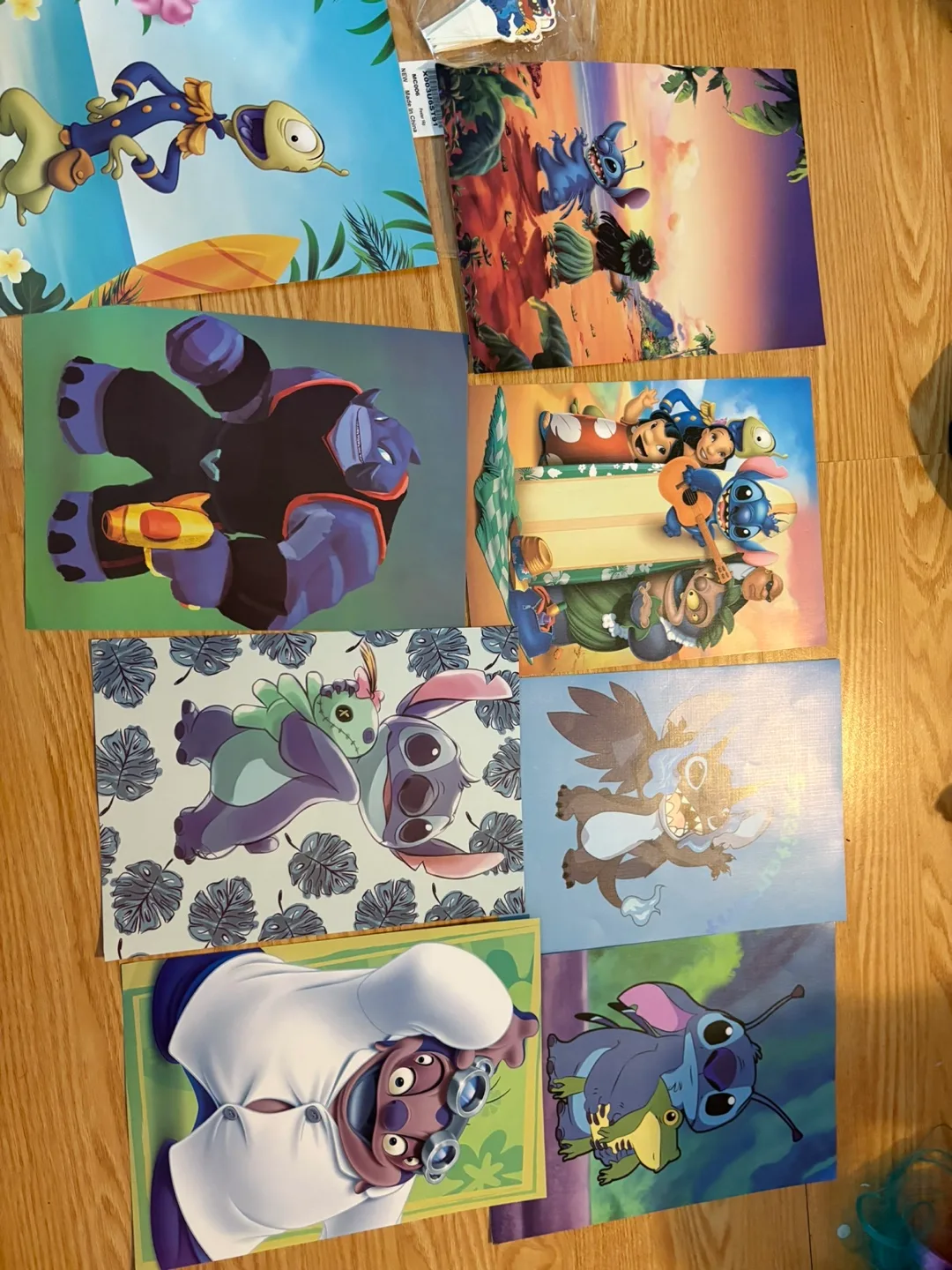 Lilo & Stitch Party Decorations image indicator(3)