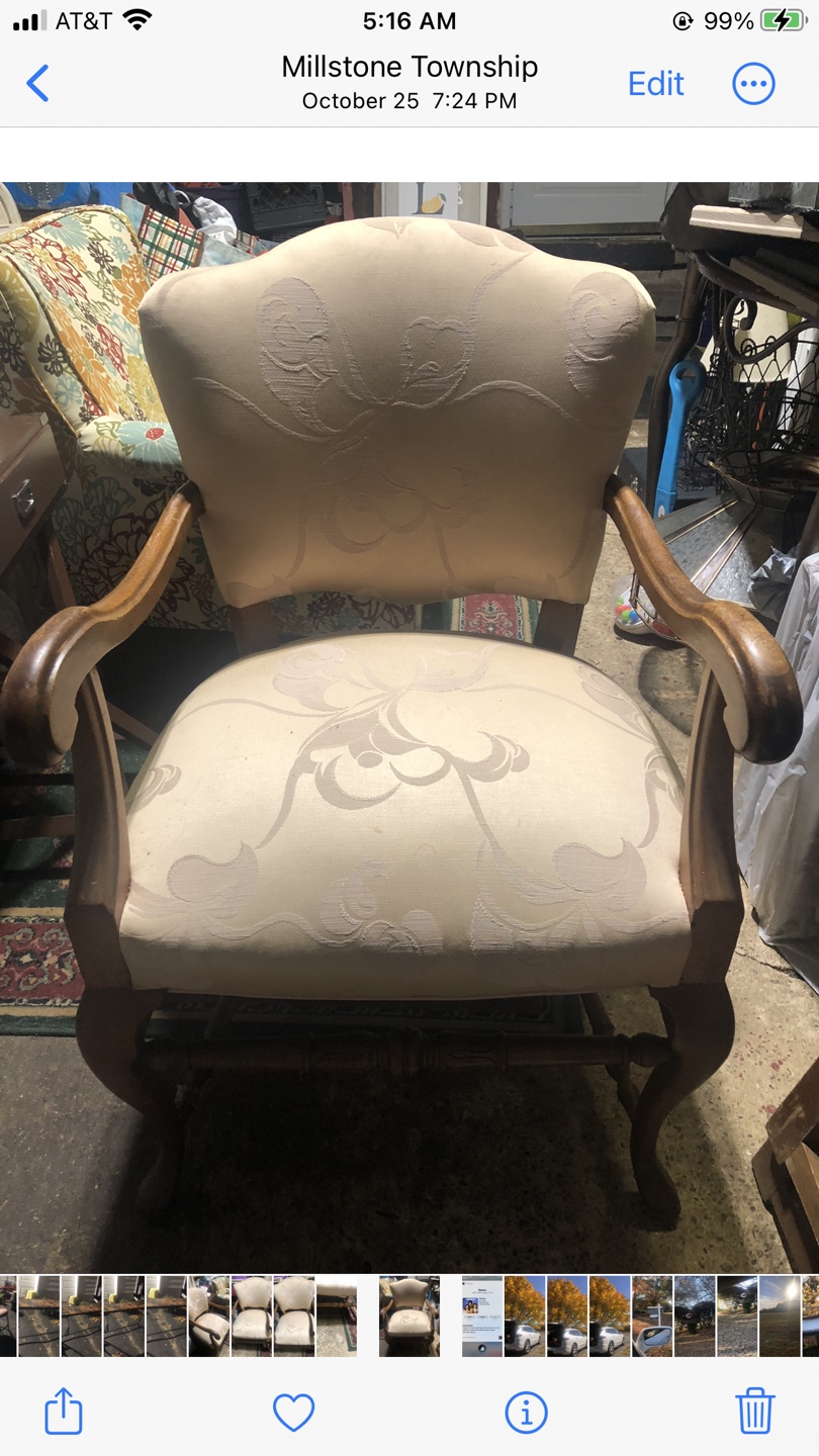 Vintage Armchair - photo 2