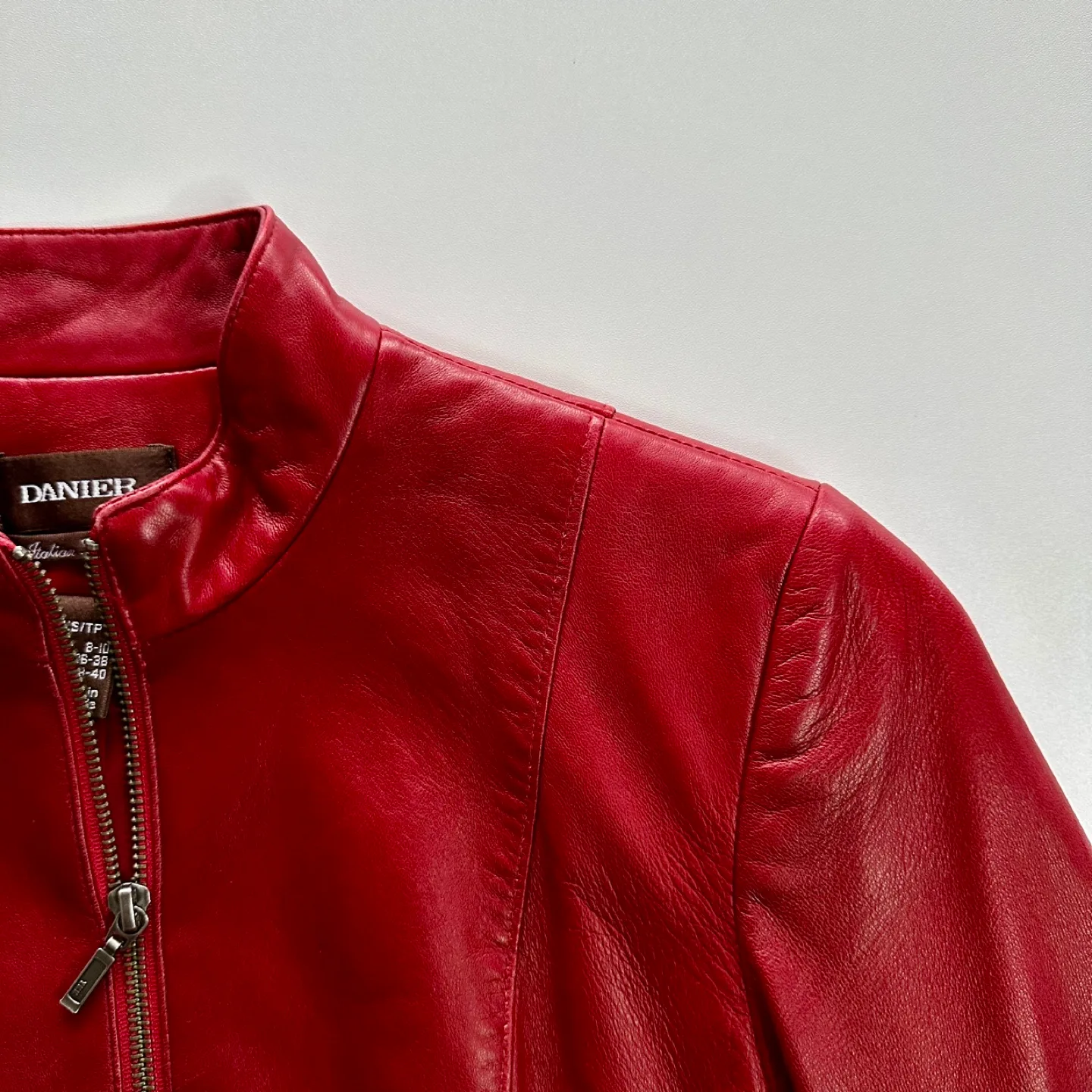 90s Danier Leather Jacket Collared 2Way Zip Red XS image indicator(7)