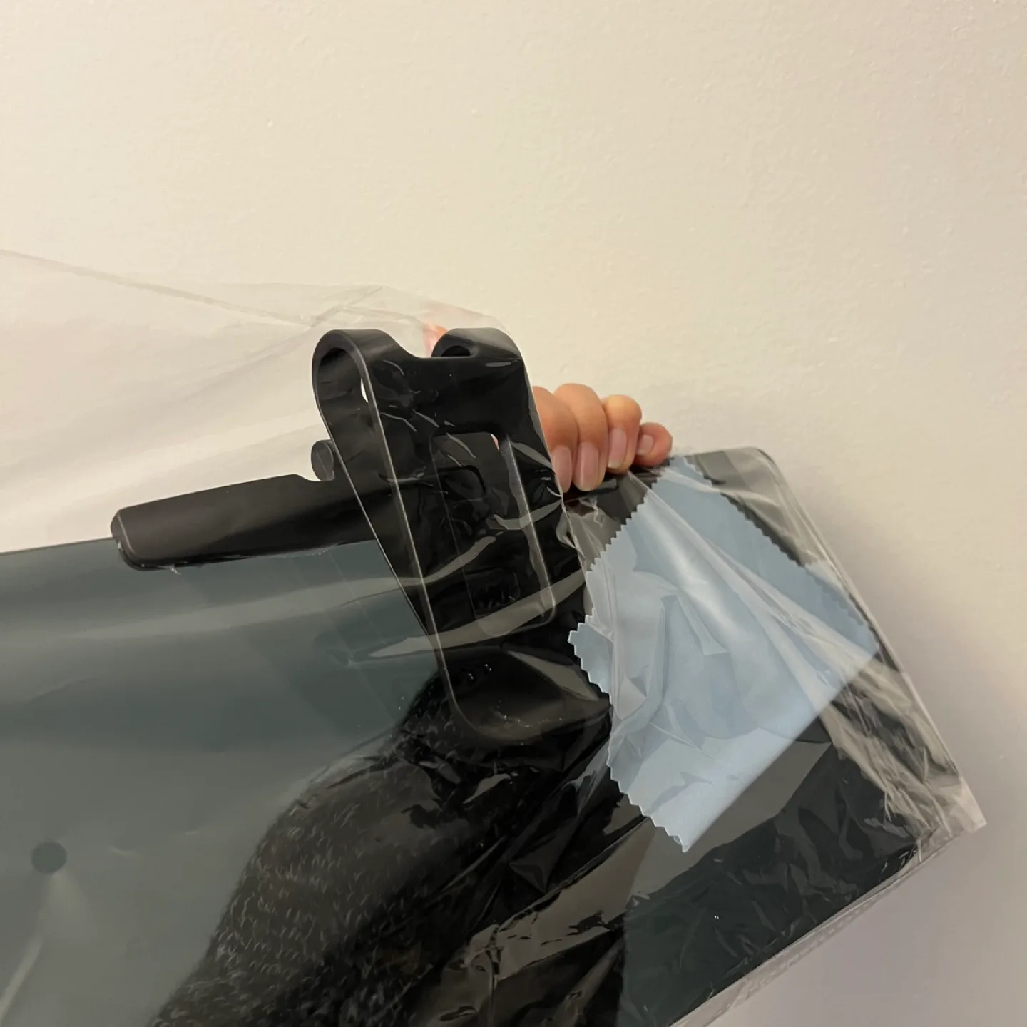 Anti-Glare Sun Visor for Cars image indicator(4)