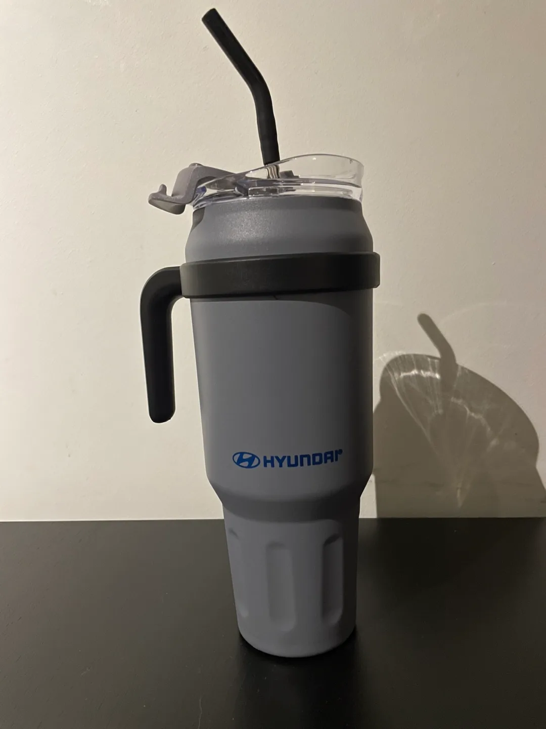 Hyundai Tumbler with Straw and Lid thumbnail