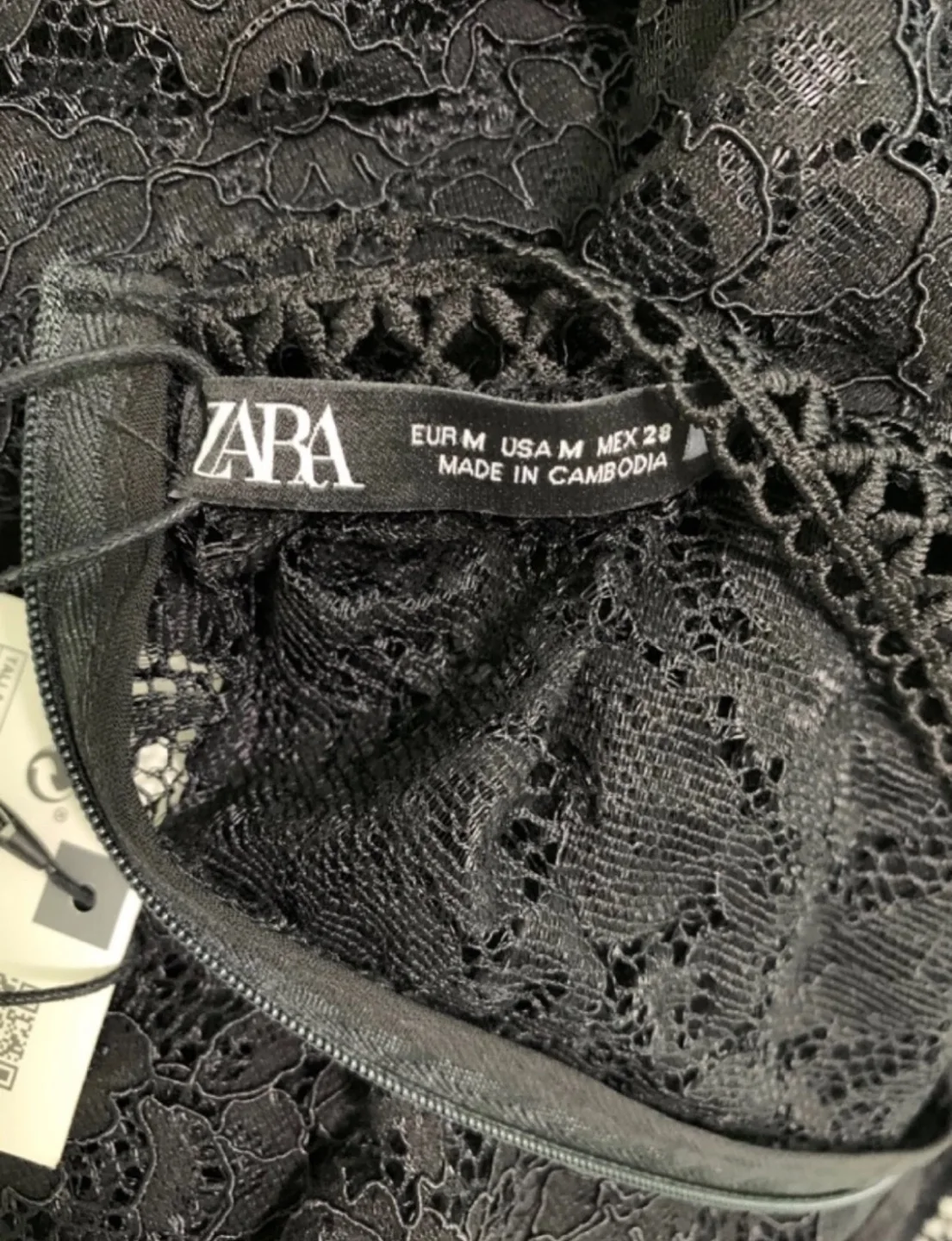 Brand new Zara lace top-medium image indicator(2)