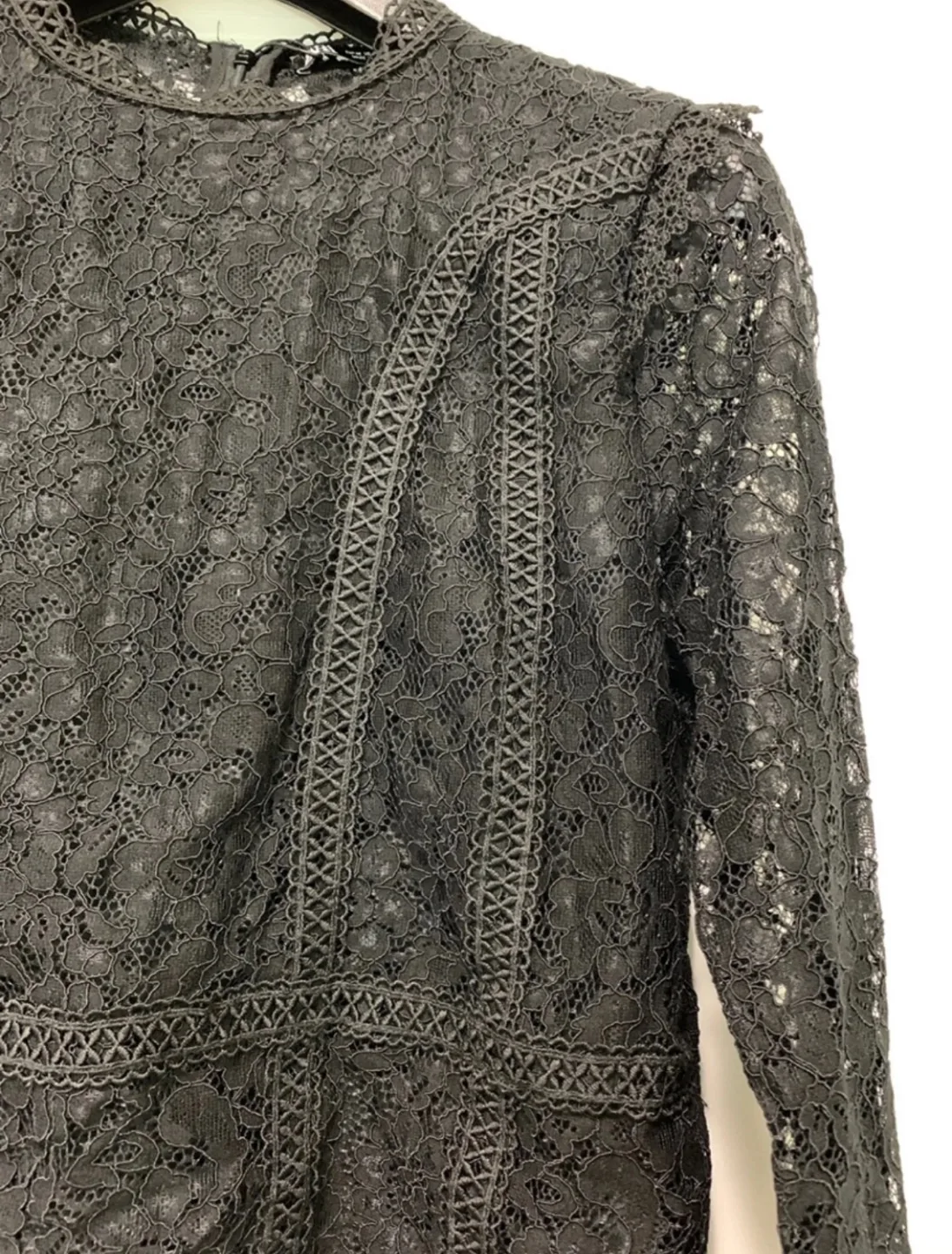 Brand new Zara lace top-medium image indicator(3)