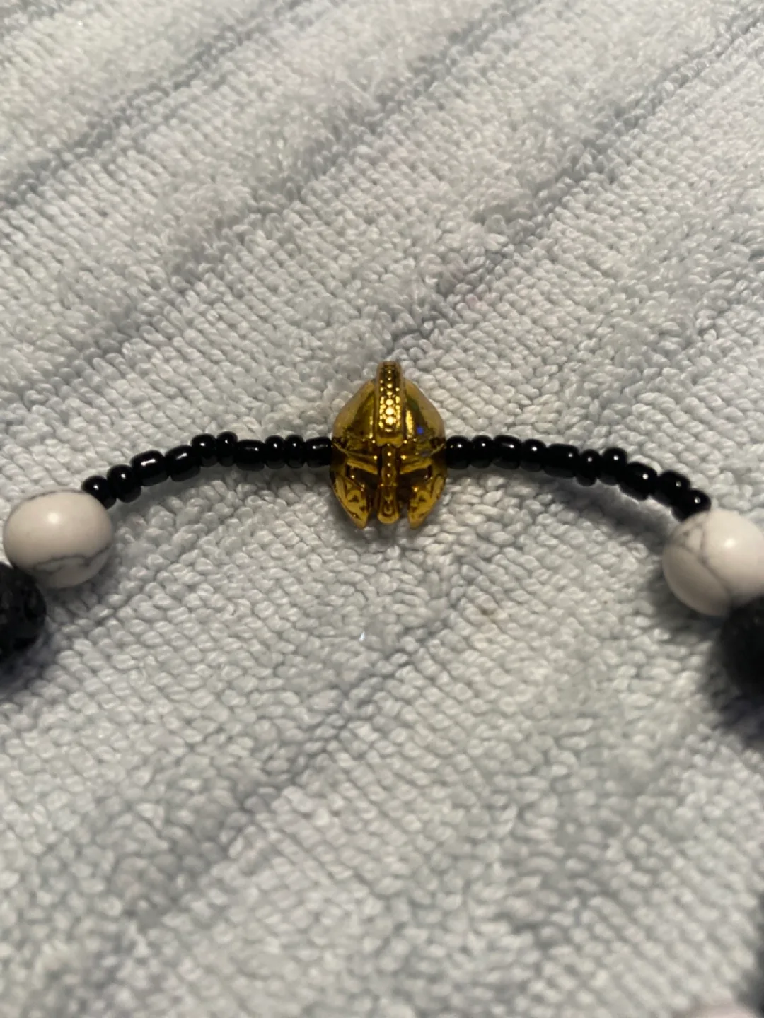 Men’s hand crafted bracelet image indicator(2)