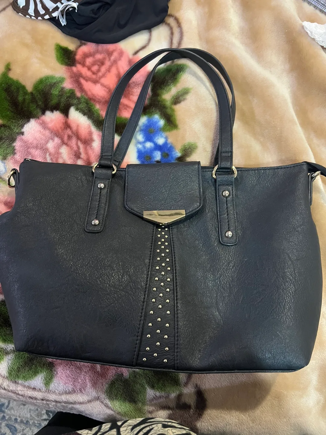 Handbag thumbnail