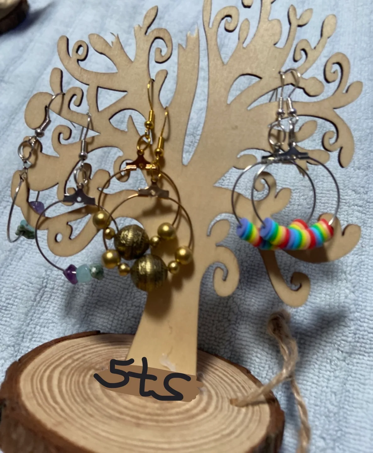 Handmade Beaded Earrings image indicator(2)