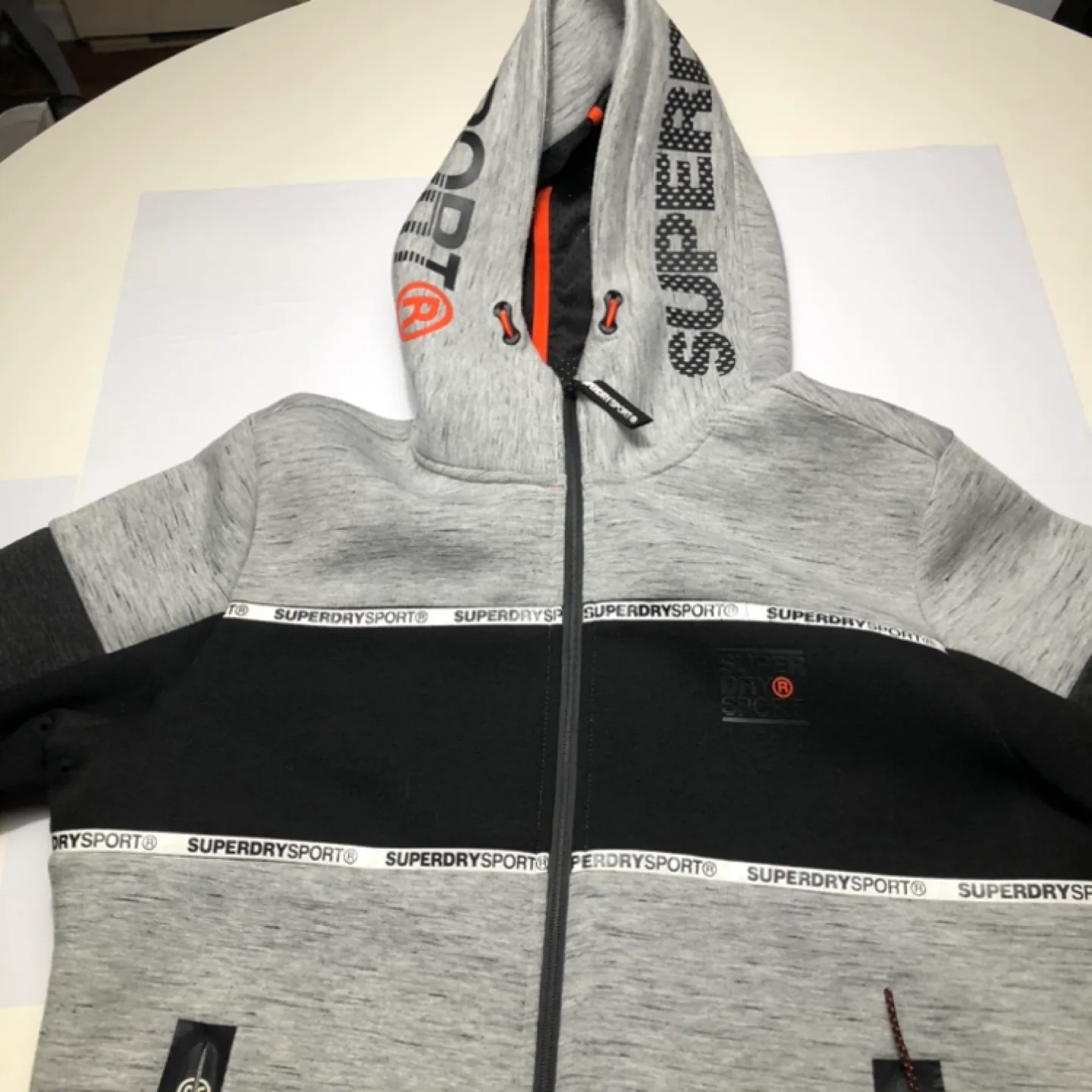 Superdry Gym Tech Colorblock Logo Sport Hoodie Size M image indicator(2)