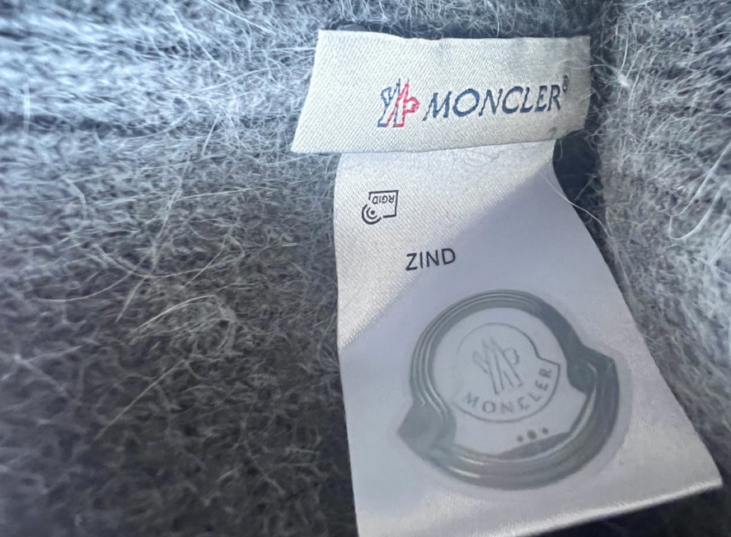 Moncler Grey Knit Beanie - photo 2