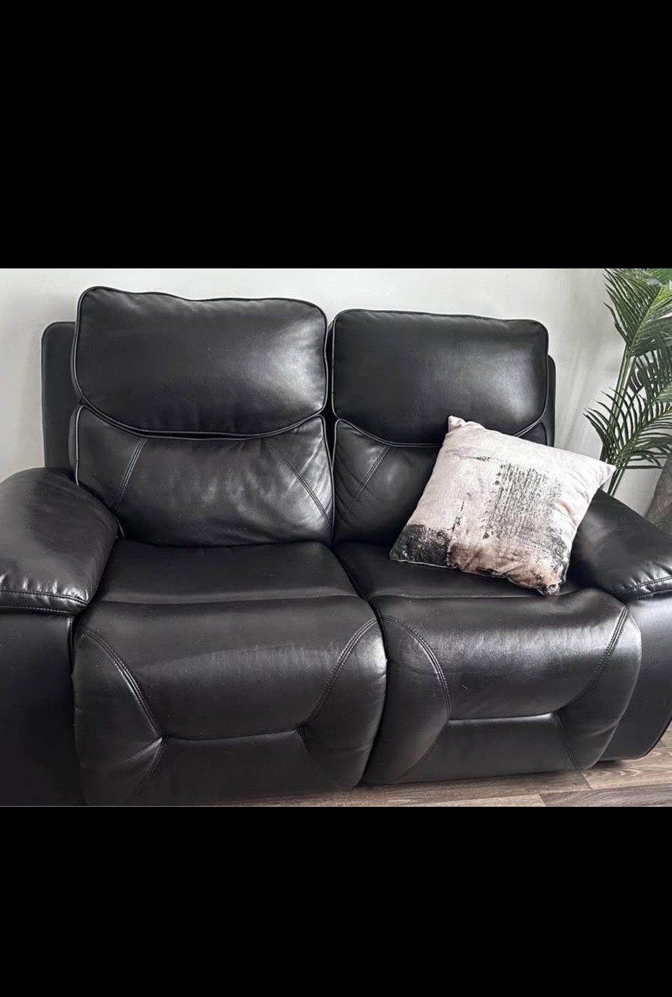 2 seater recliner