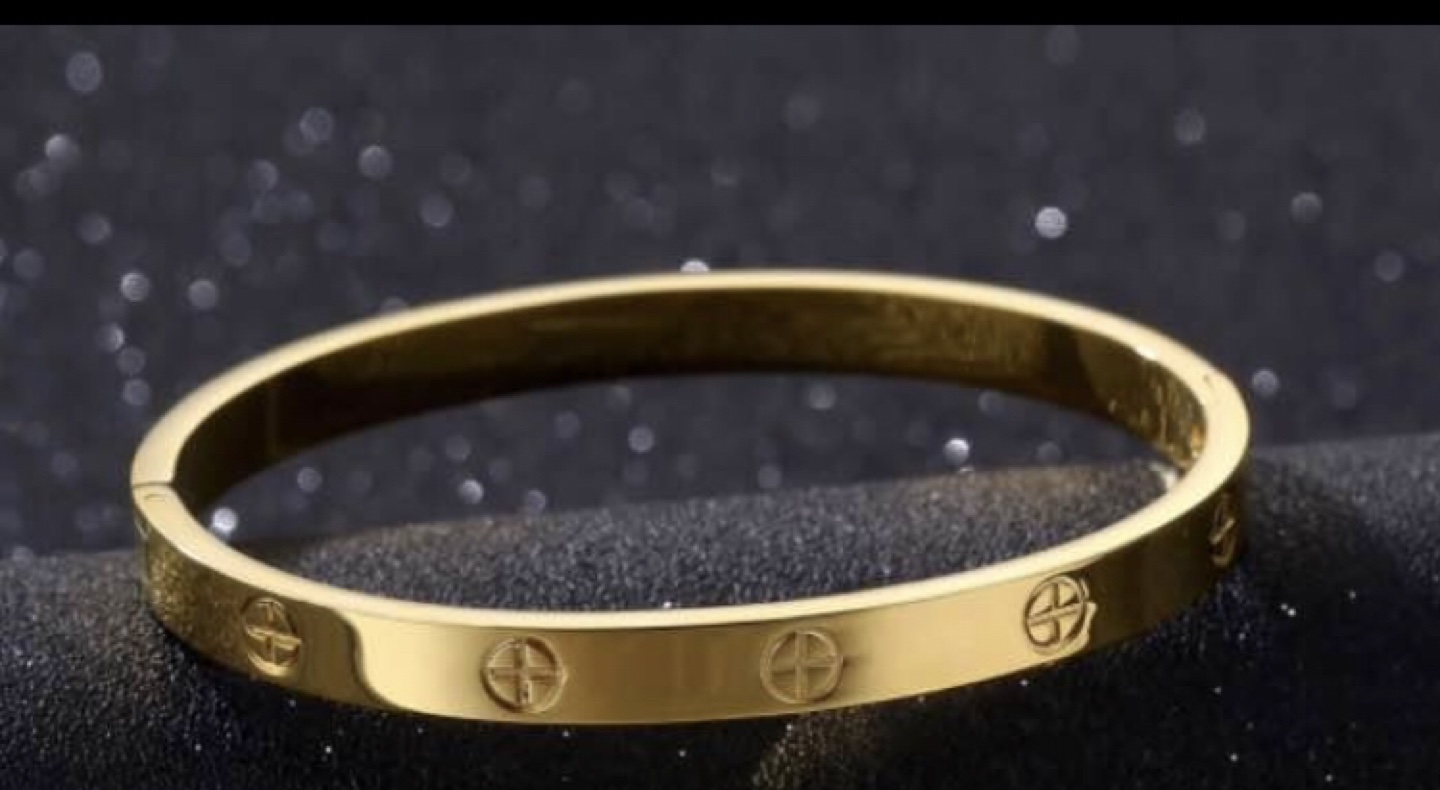 Gold Love Bracelet