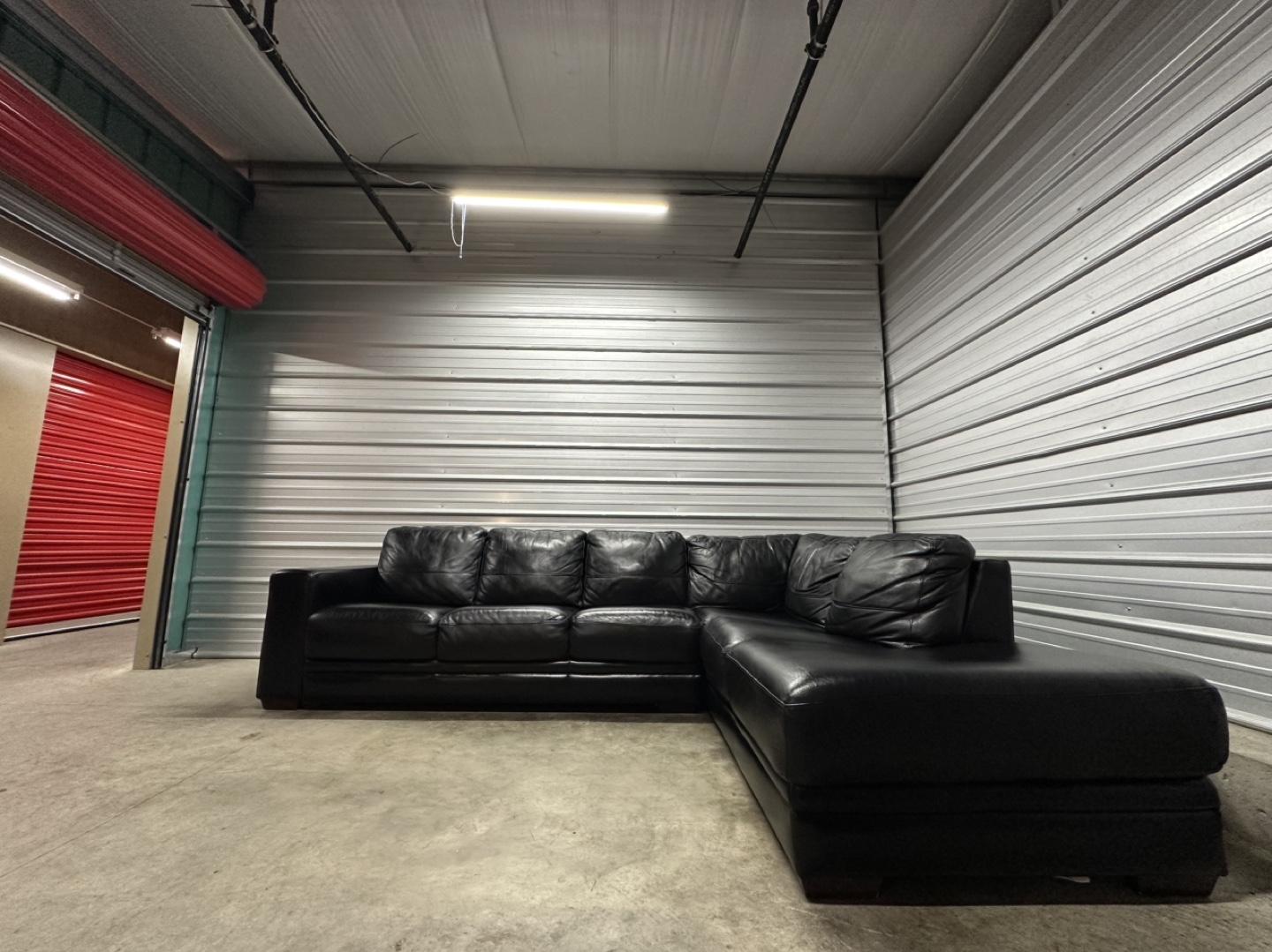 Genuine Leather Sectional (FREE DELIVERY) - photo 2