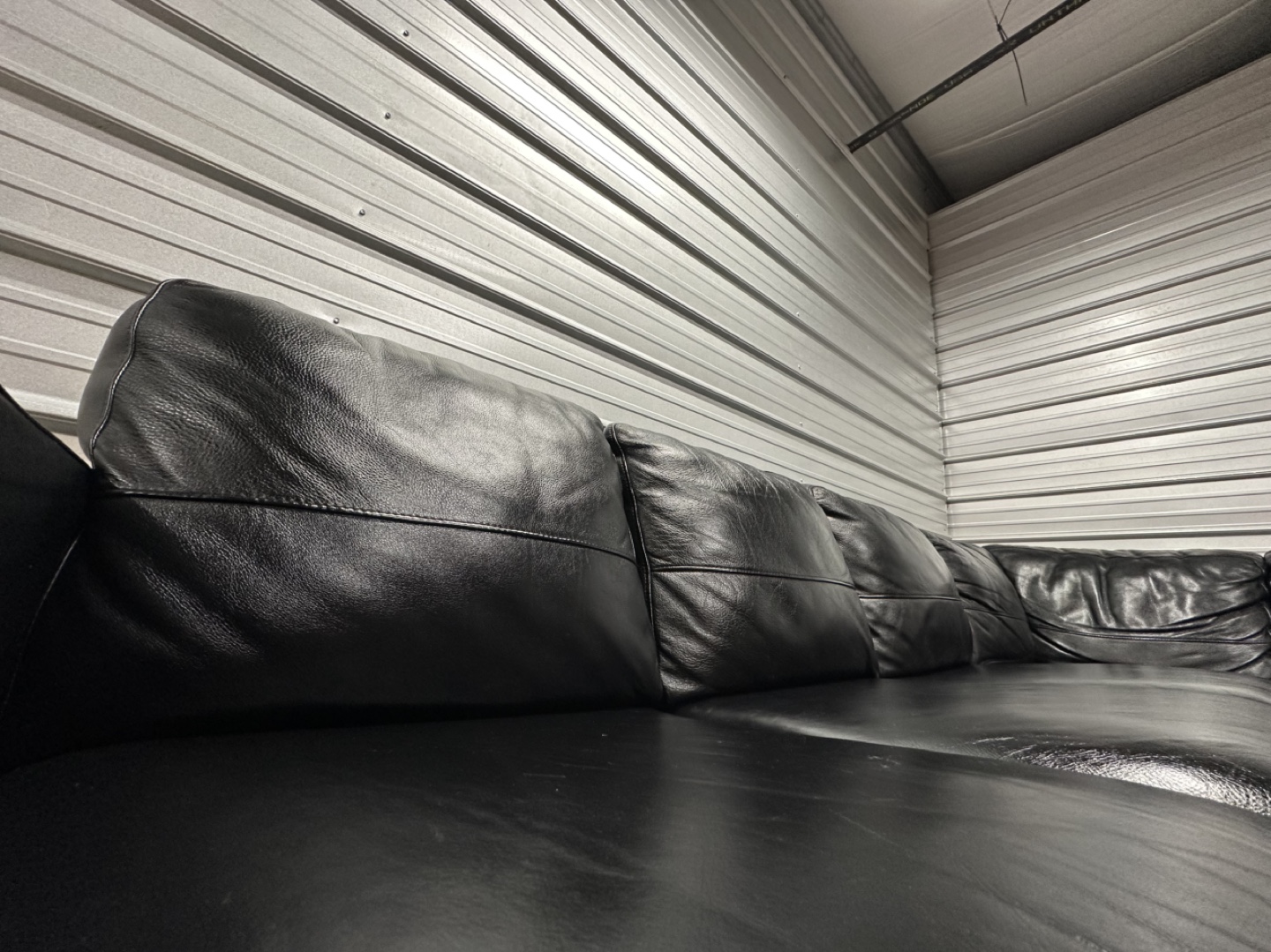 Genuine Leather Sectional (FREE DELIVERY) - photo 3