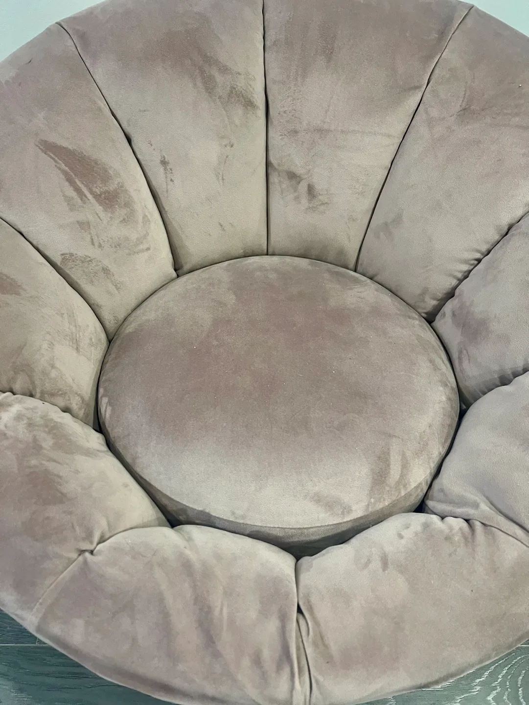 Pink Velvet Swivel Chair image indicator(2)