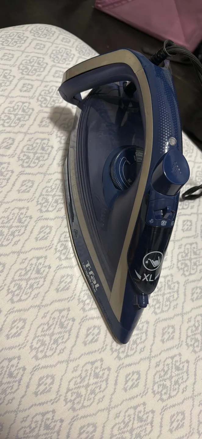 T-fal Ultraglide Plus Iron