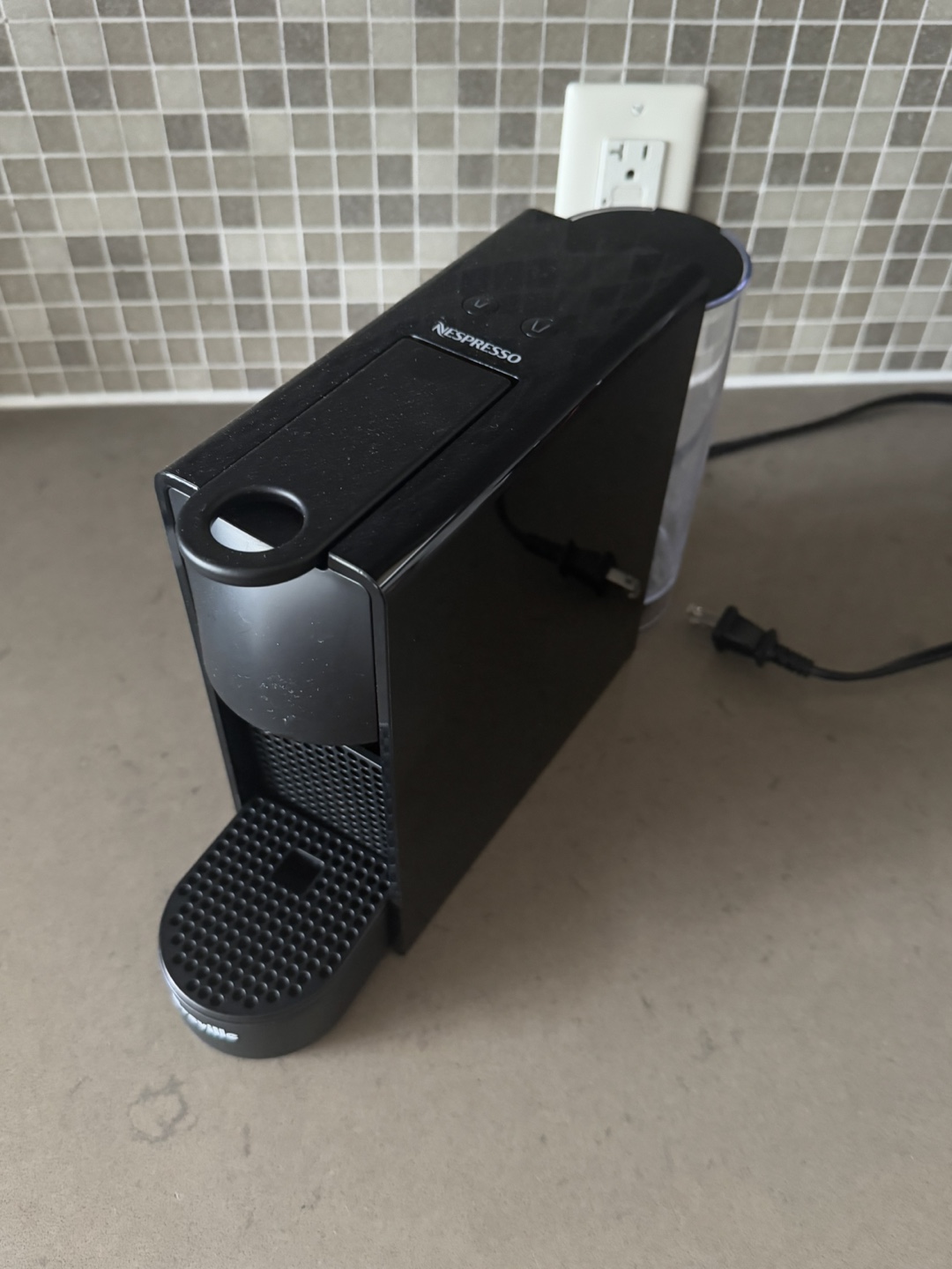 Breville Nespresso Essenza Mini Coffee Machine - photo 2