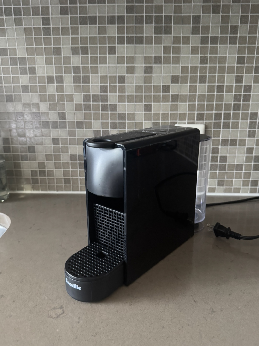 Breville Nespresso Essenza Mini Coffee Machine