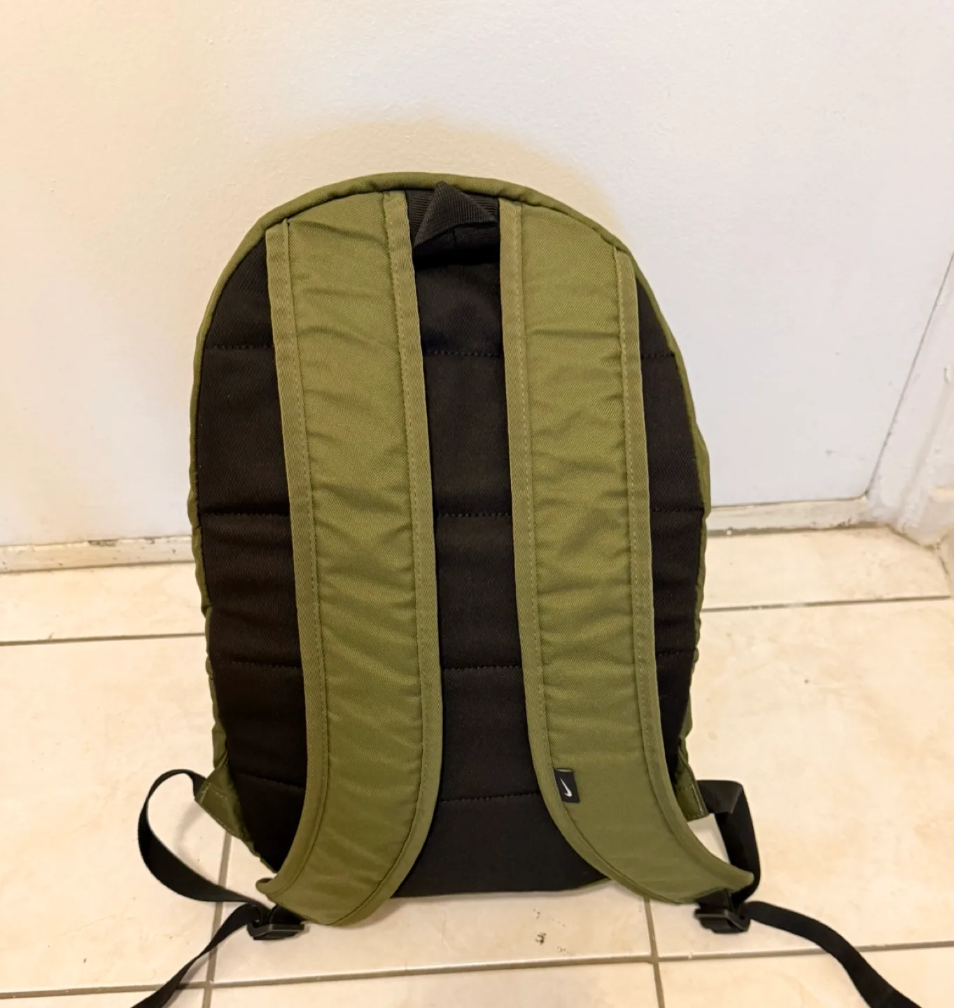 Nike Backpack image indicator(3)