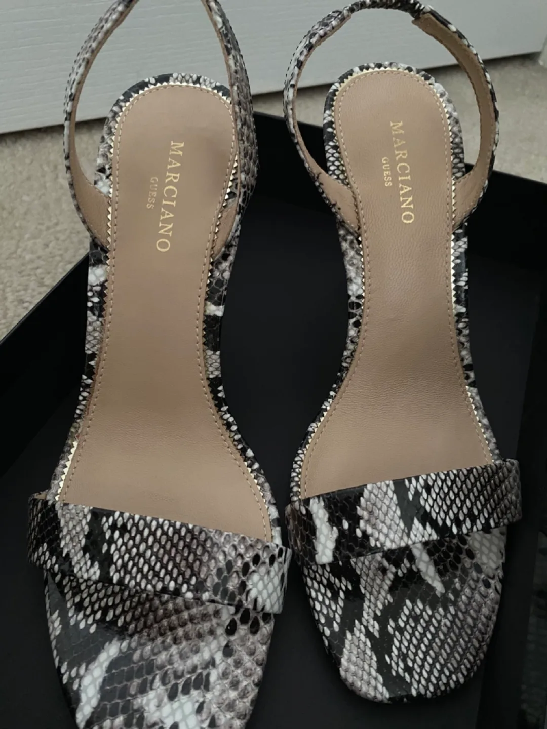 Marciano Guess Snakeskin Heels SZ 7 thumbnail