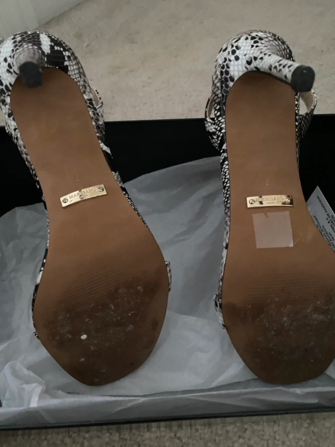 Marciano Guess Snakeskin Heels SZ 7 image indicator(4)