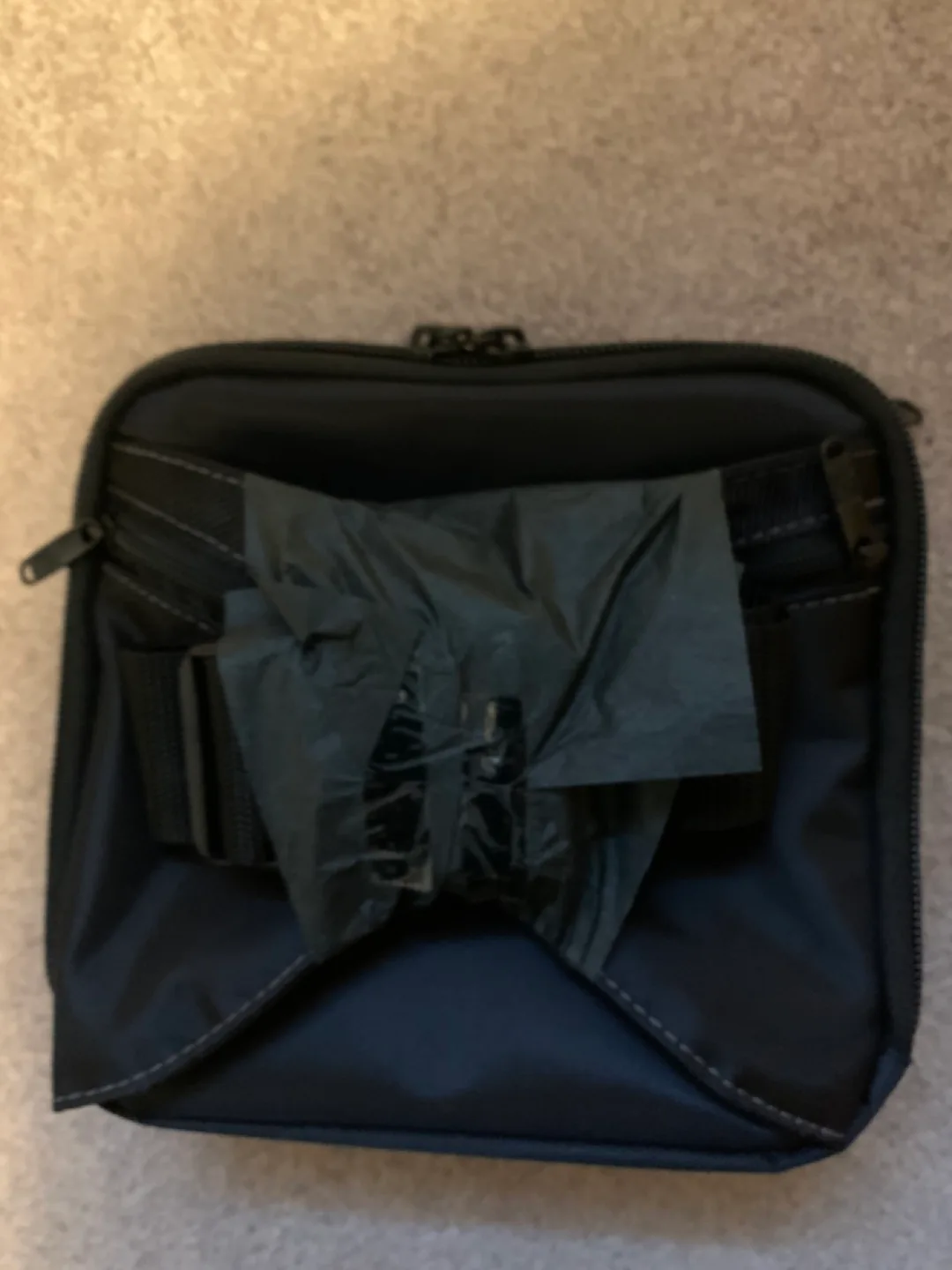 NEW - Case Logic Travel Fanny Pouch   (3 packs available) image indicator(5)