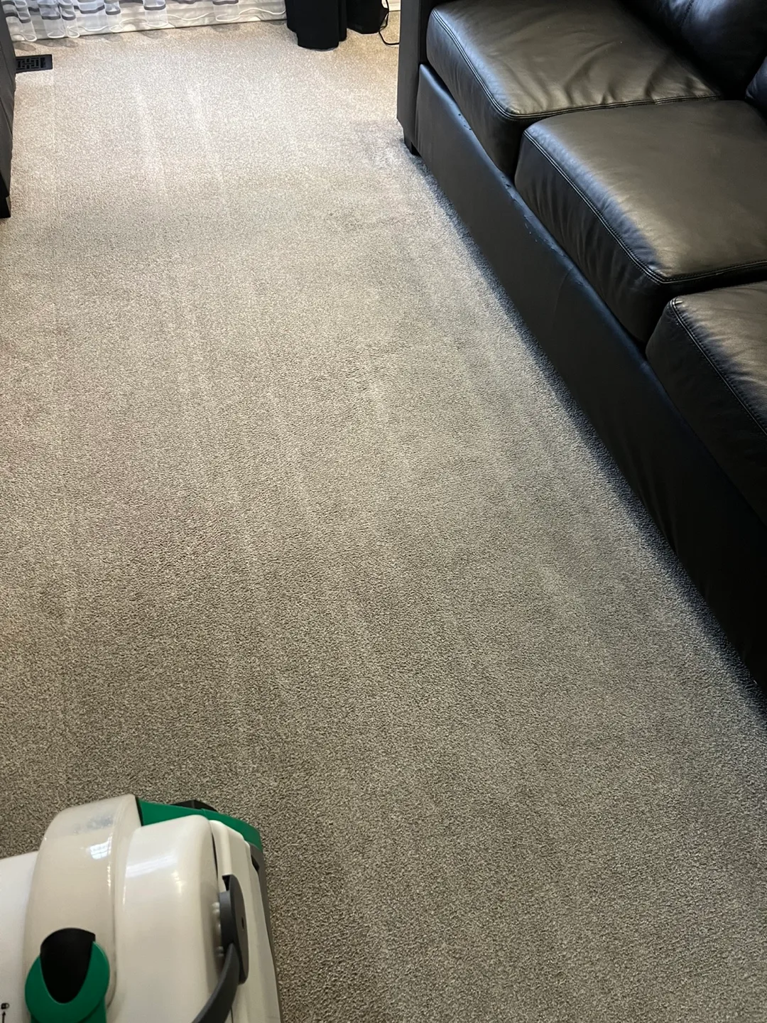 Commercial Vacuum Cleaning Rental image indicator(5)