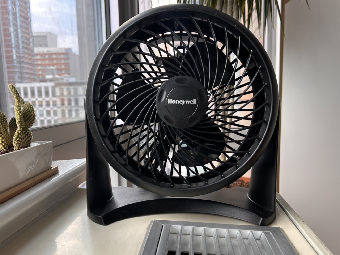 Honeywell Small Fan