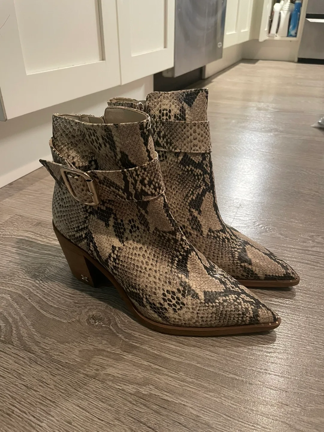 Sam Edelman Women’s Size 7 Snake Print Booties image indicator(2)