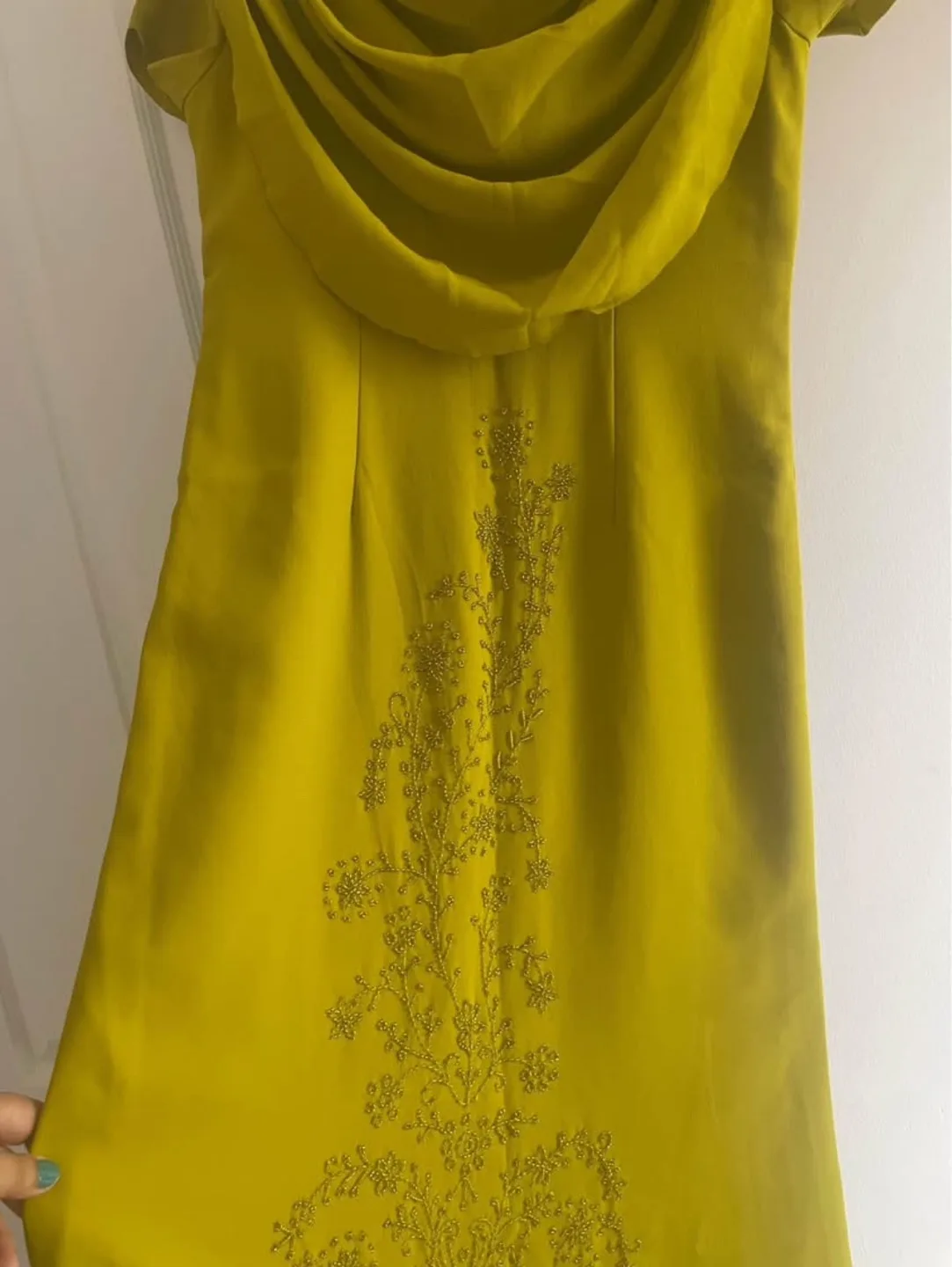Beautiful Yellow Beaded Long Dress! Size M image indicator(3)
