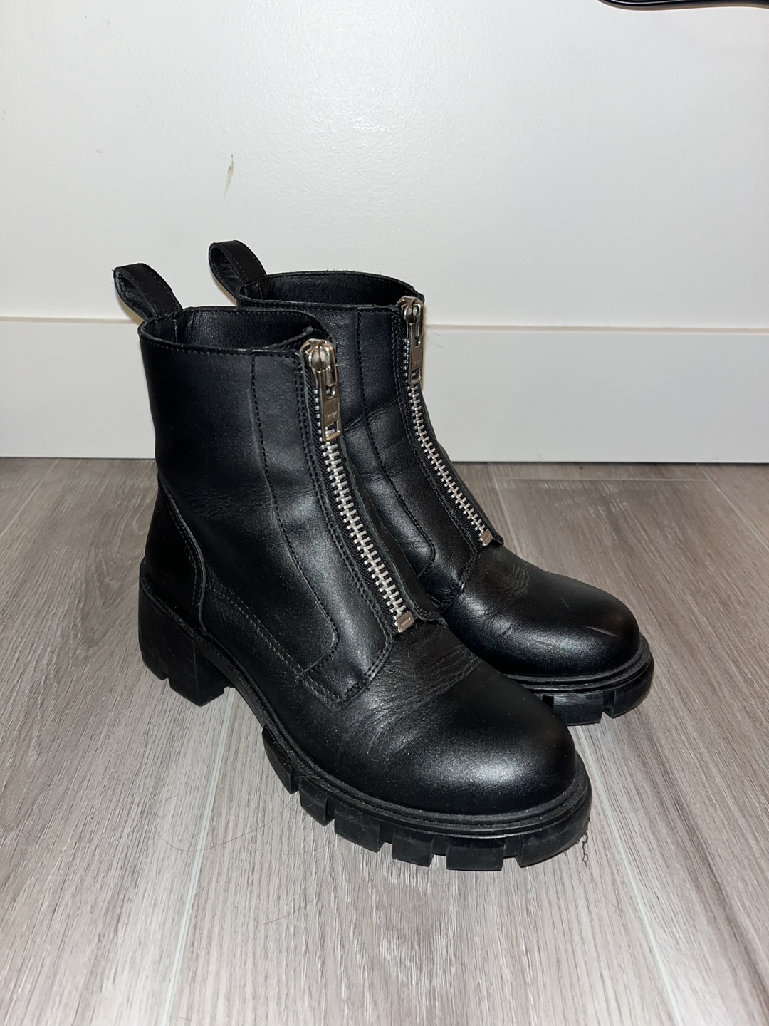 Steve Madden Black Leather Boots
