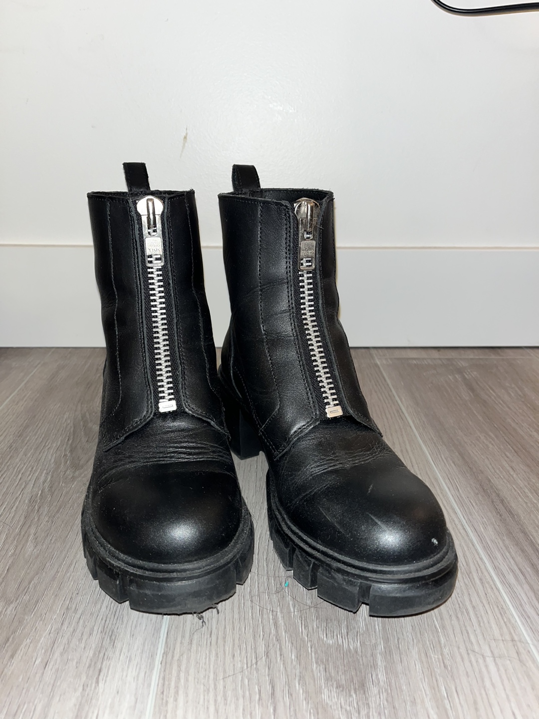 Steve Madden Black Leather Boots - photo 3
