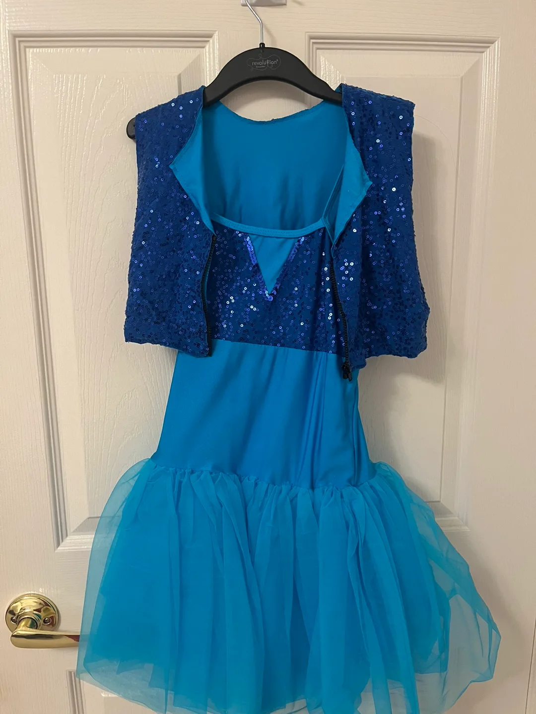 Girls Dance Costume with accessories image indicator(4)