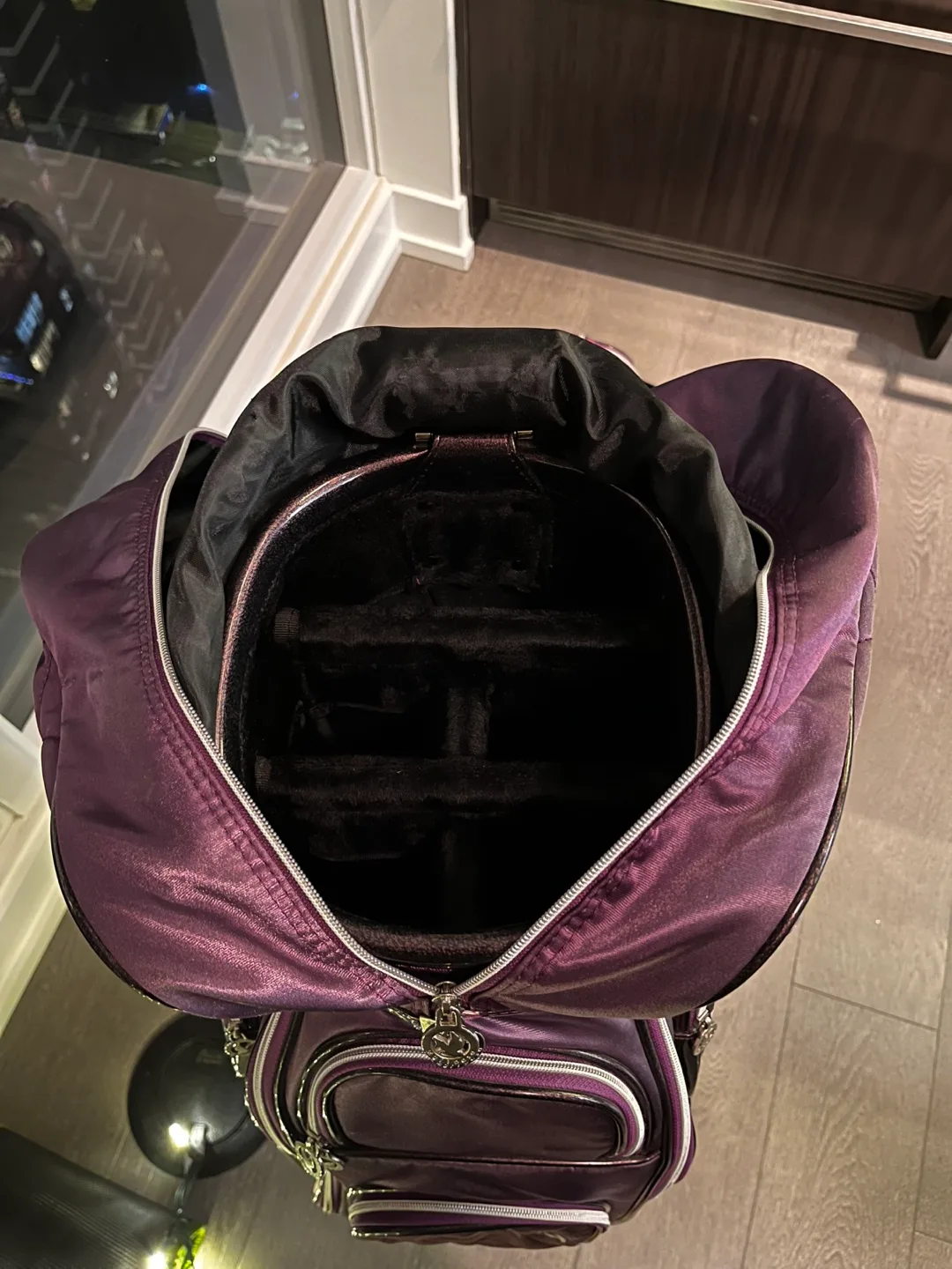 Mariposa Golf Bag image indicator(3)