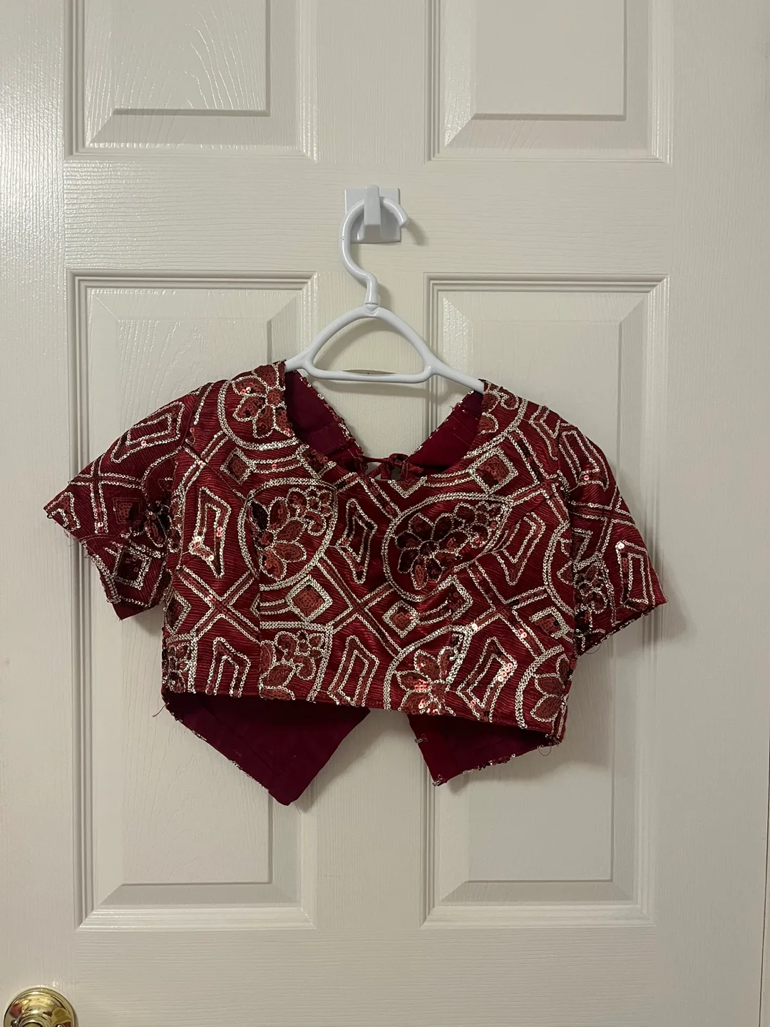 Gold and Burgundy Blouse Set image indicator(4)