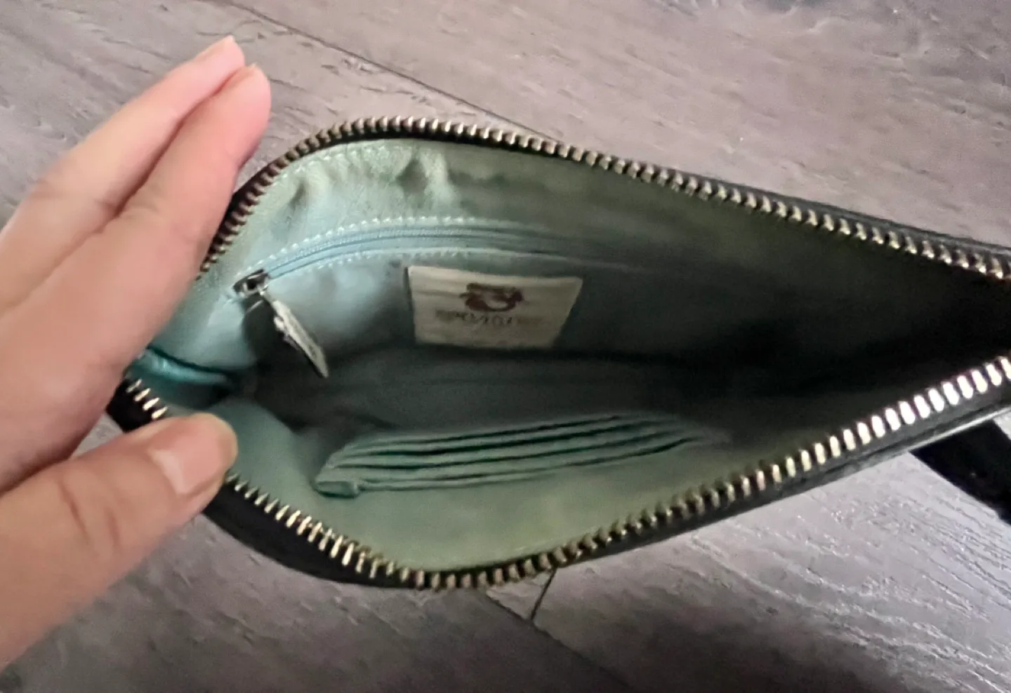 Spartina 449 Wristlet Clutch with NYC map image indicator(3)